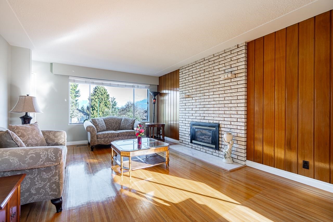 3038 Charles Street, Vancouver, BC