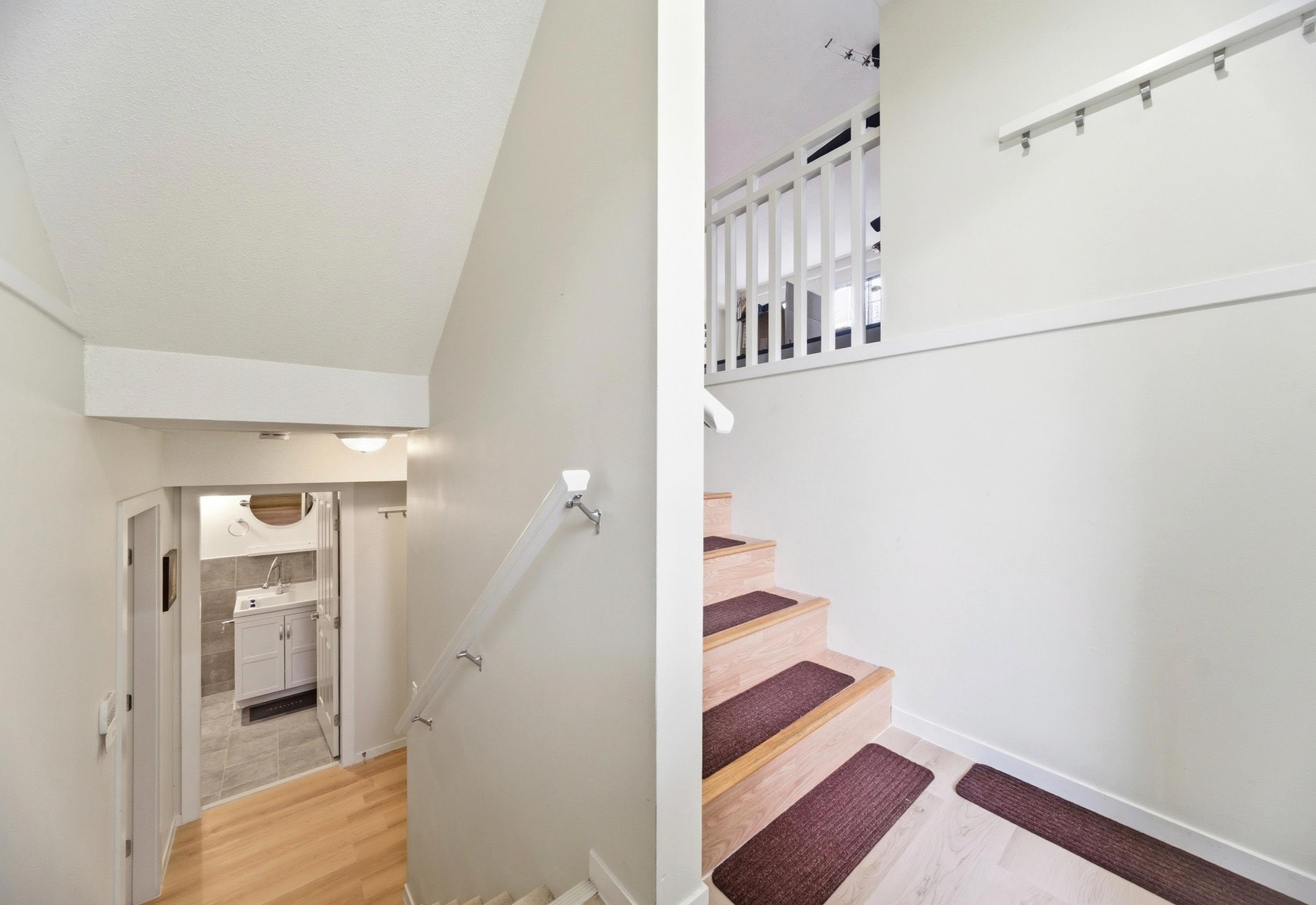 42-8415 Cumberland Place, Burnaby, BC