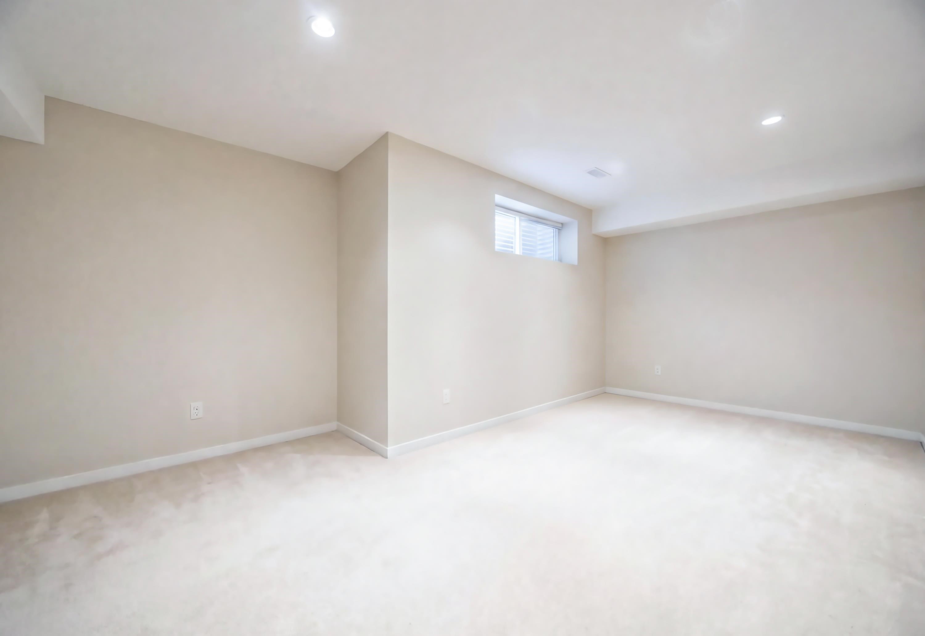 42-8415 Cumberland Place, Burnaby, BC