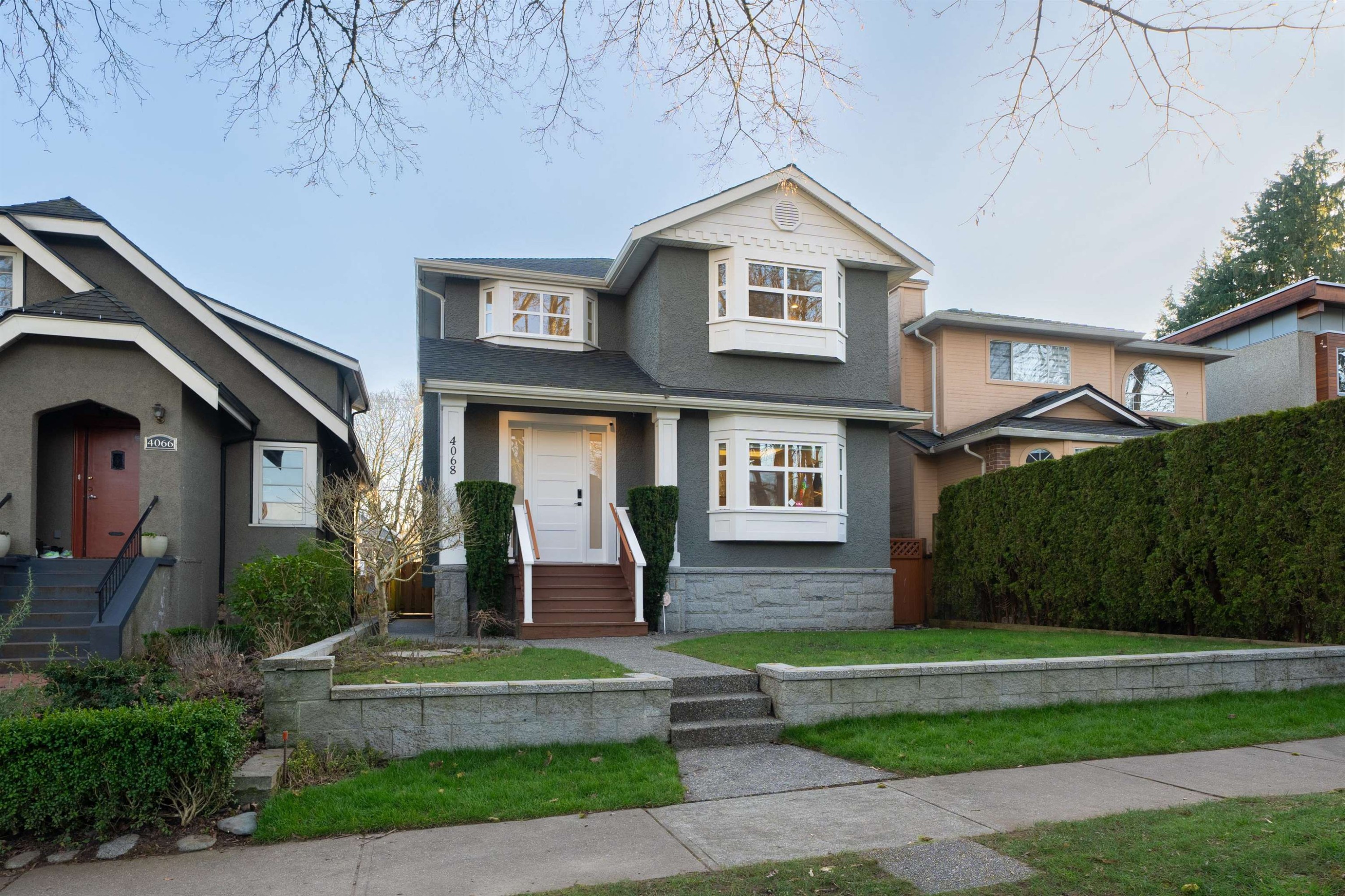 4068 15Th Avenue W, Vancouver, BC