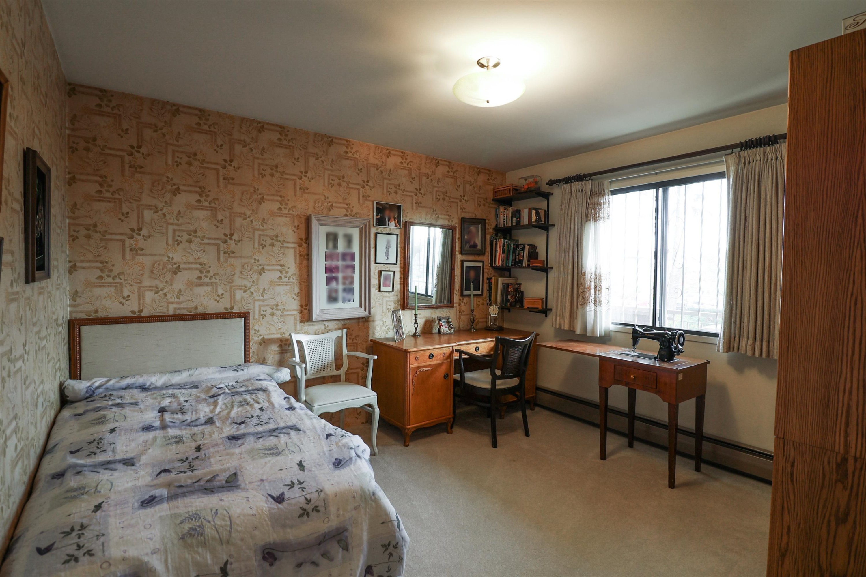 6816 Ontario Street, Vancouver, BC