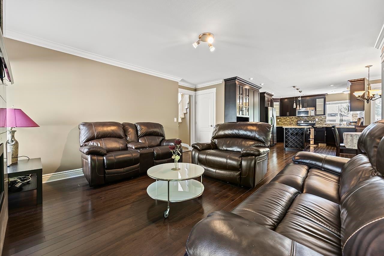 1562 Bramble Lane, Coquitlam, BC