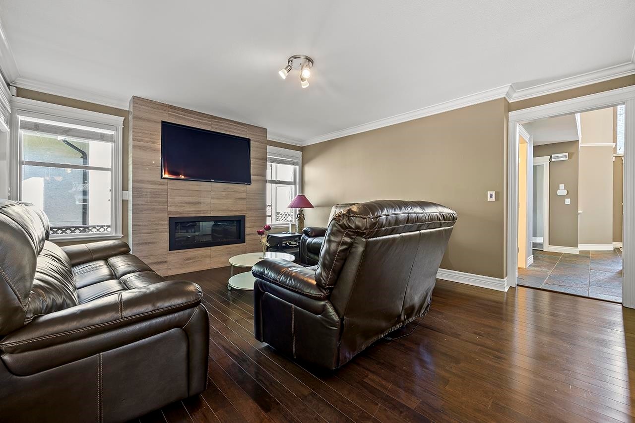1562 Bramble Lane, Coquitlam, BC