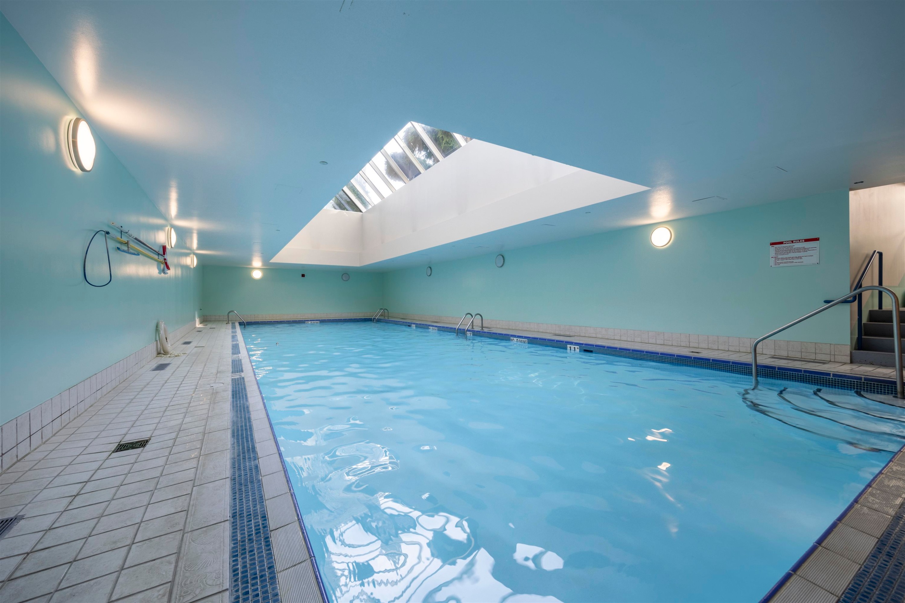 2907-198 Aquarius Mews, Vancouver, BC