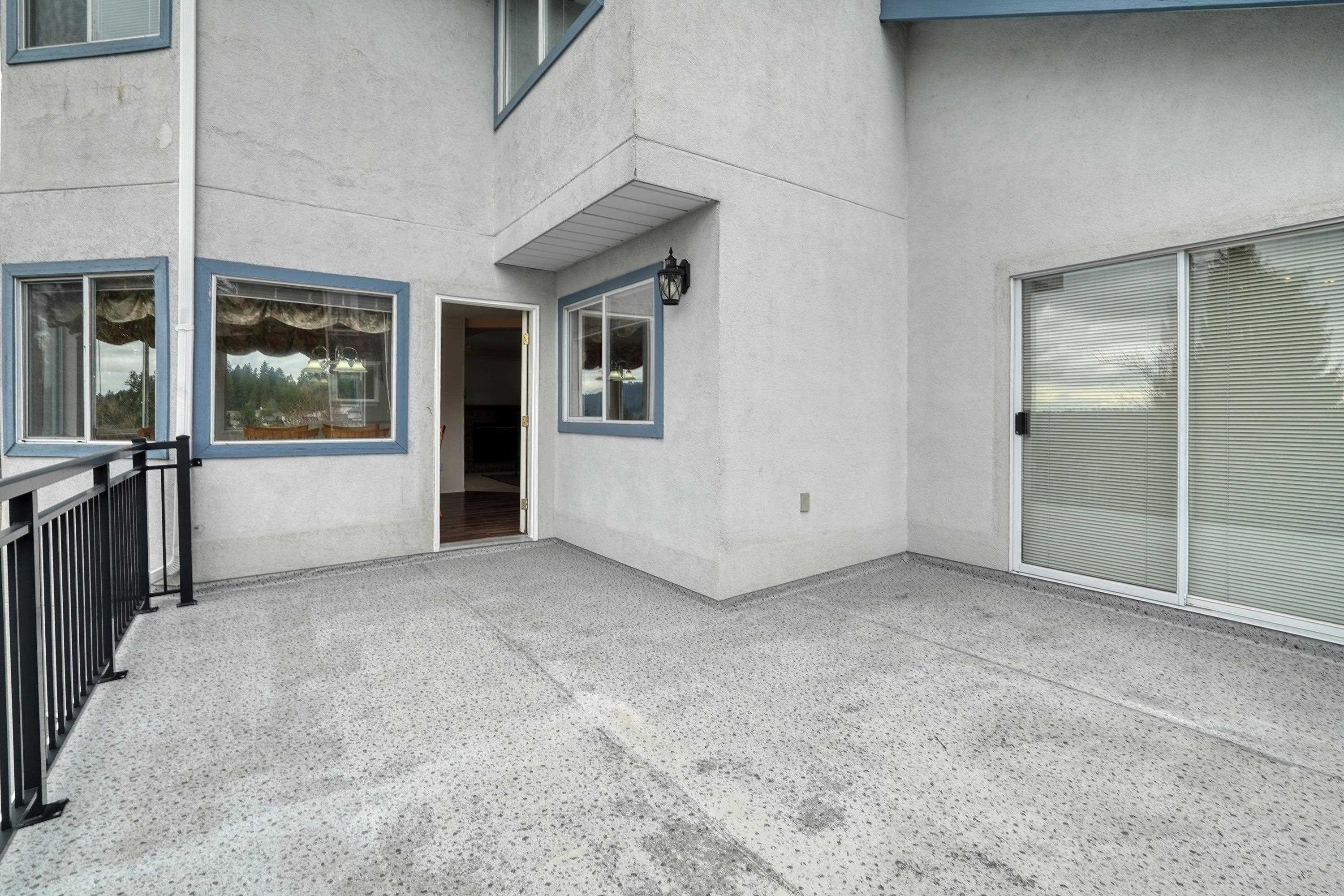 8 Greystone Place, Port Moody, BC