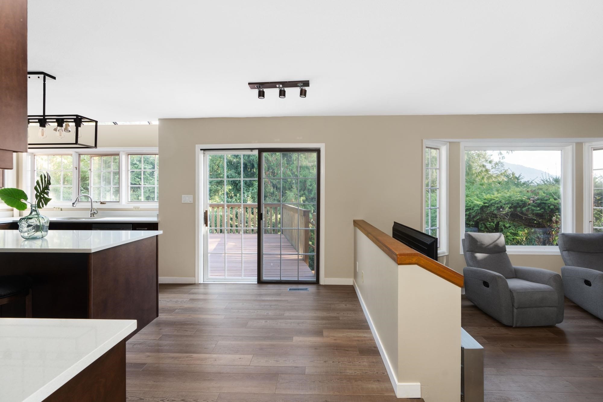 5162 Alderfeild Place, West Vancouver, BC