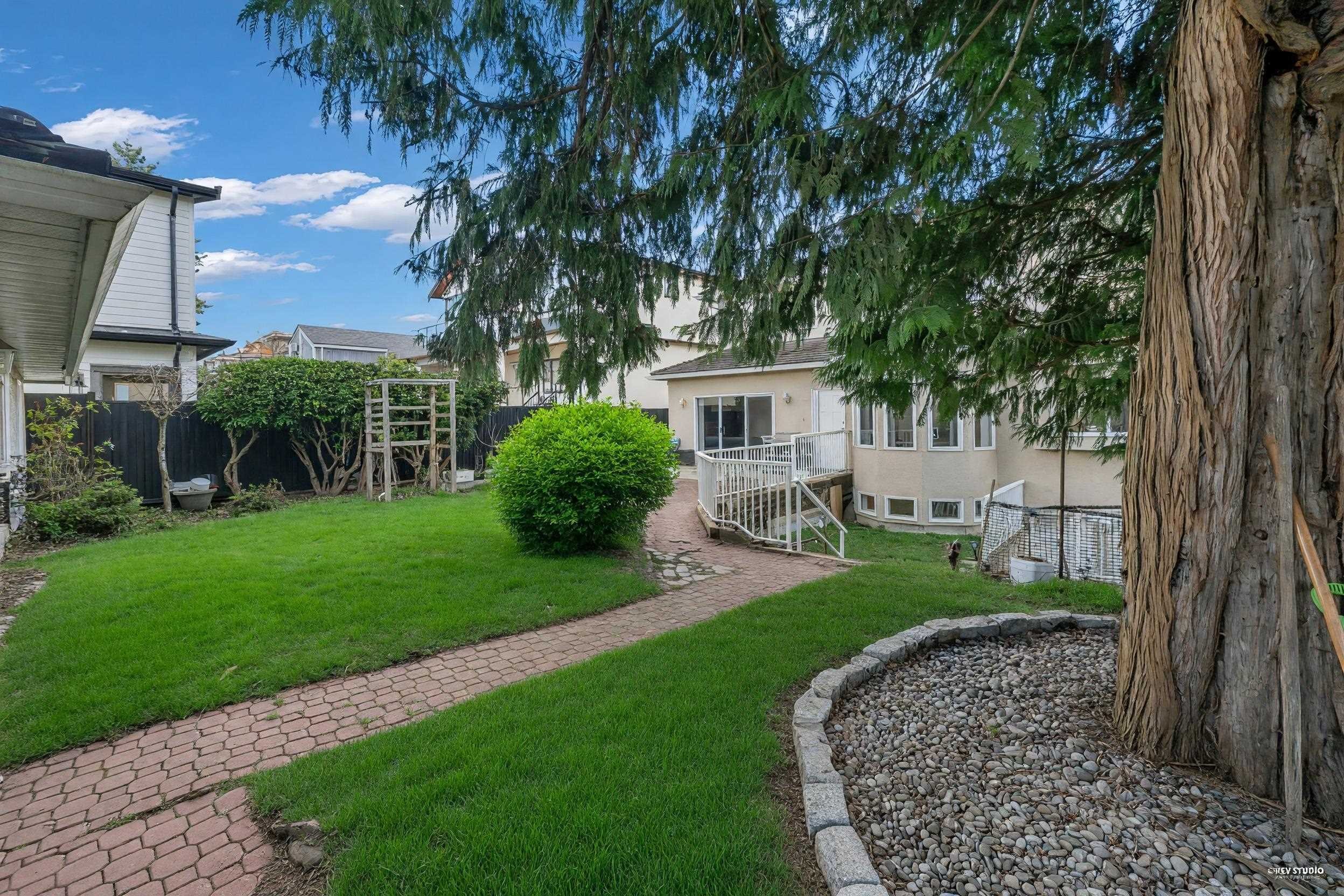 6835 Heather Street, Vancouver, BC