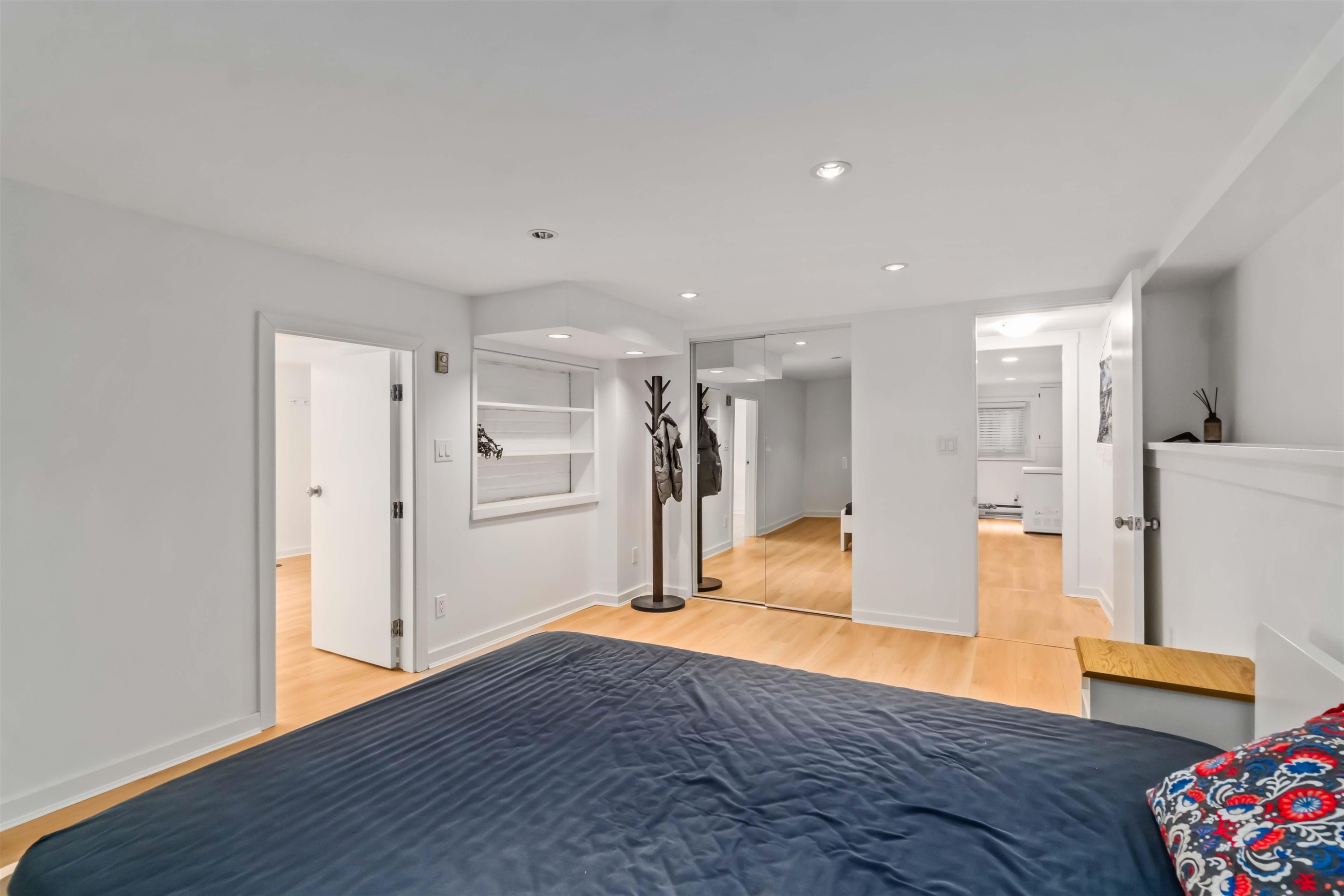 3322 38Th Avenue W, Vancouver, BC