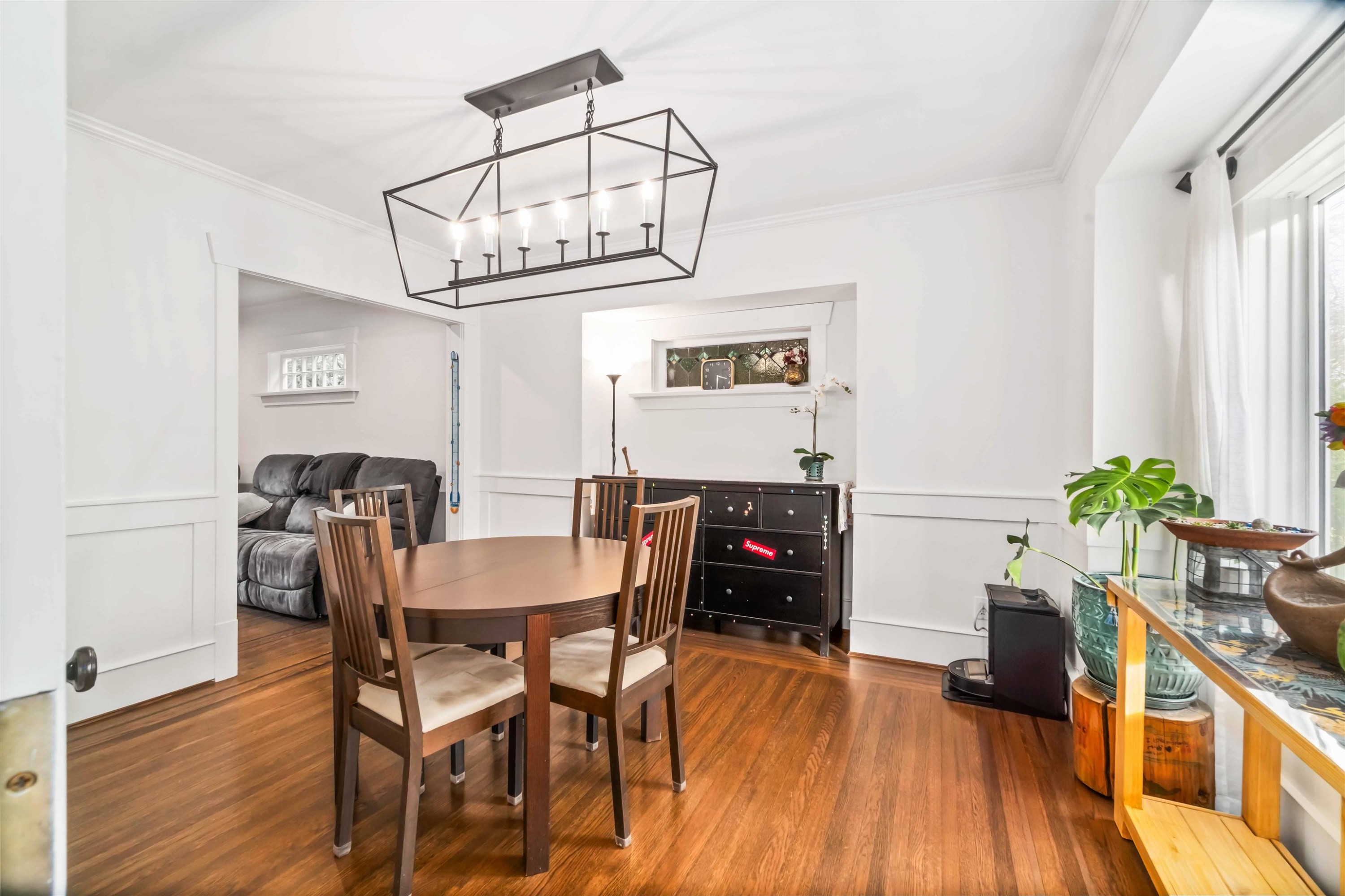 3322 38Th Avenue W, Vancouver, BC