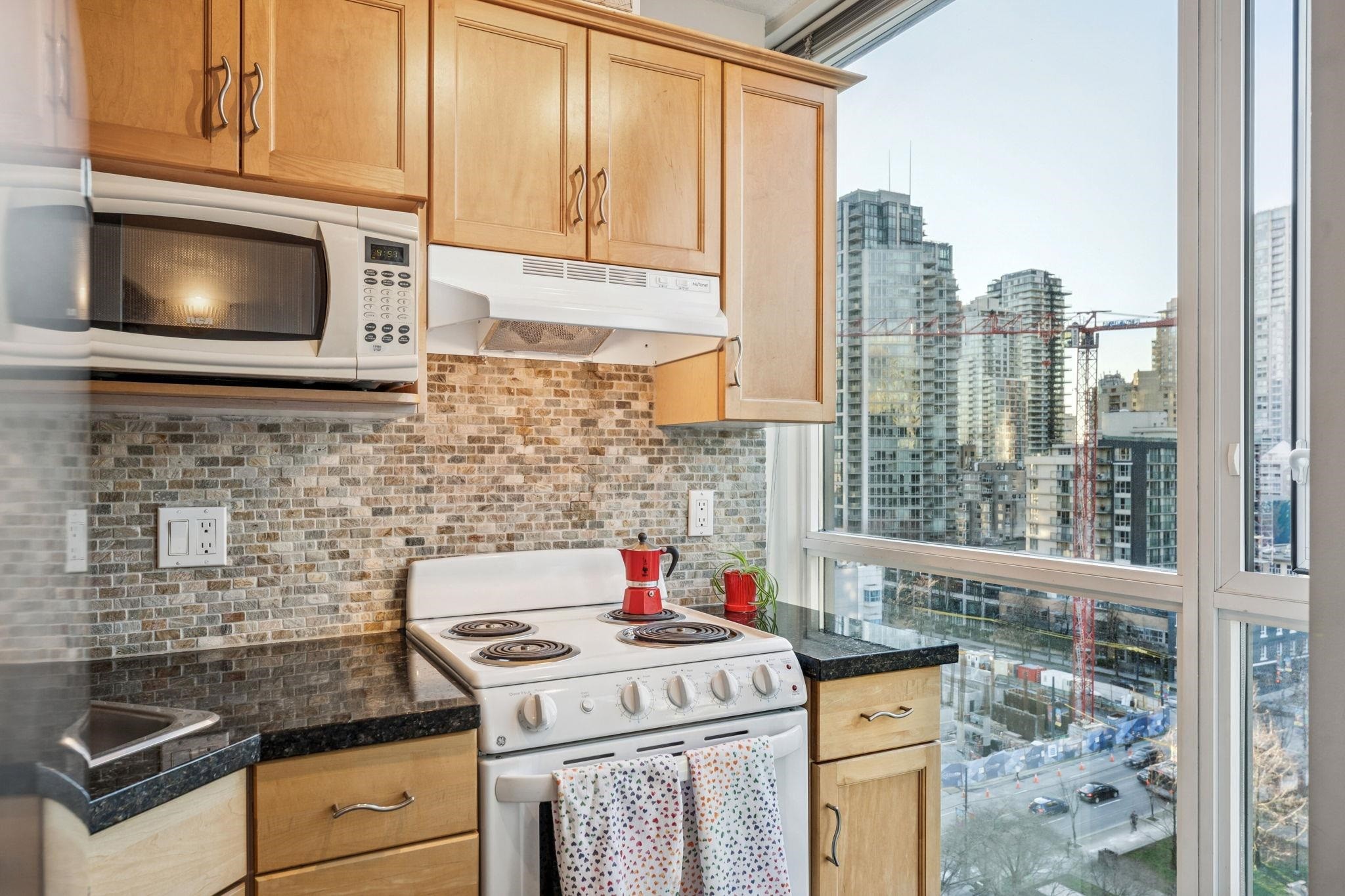 1202-1188 Richards Street, Vancouver, BC