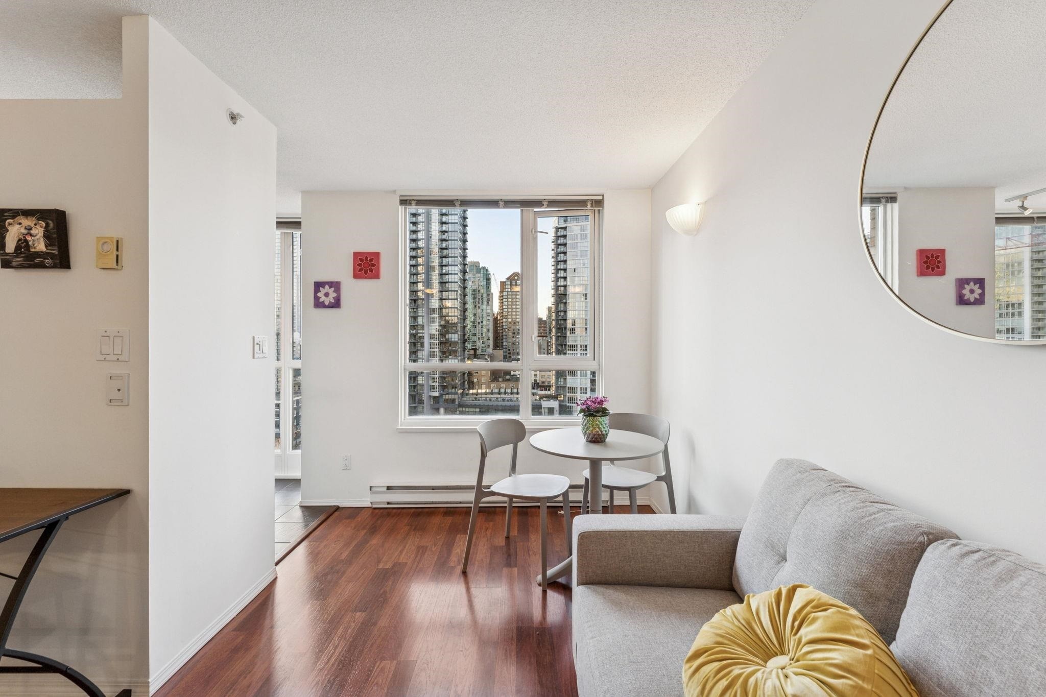 1202-1188 Richards Street, Vancouver, BC