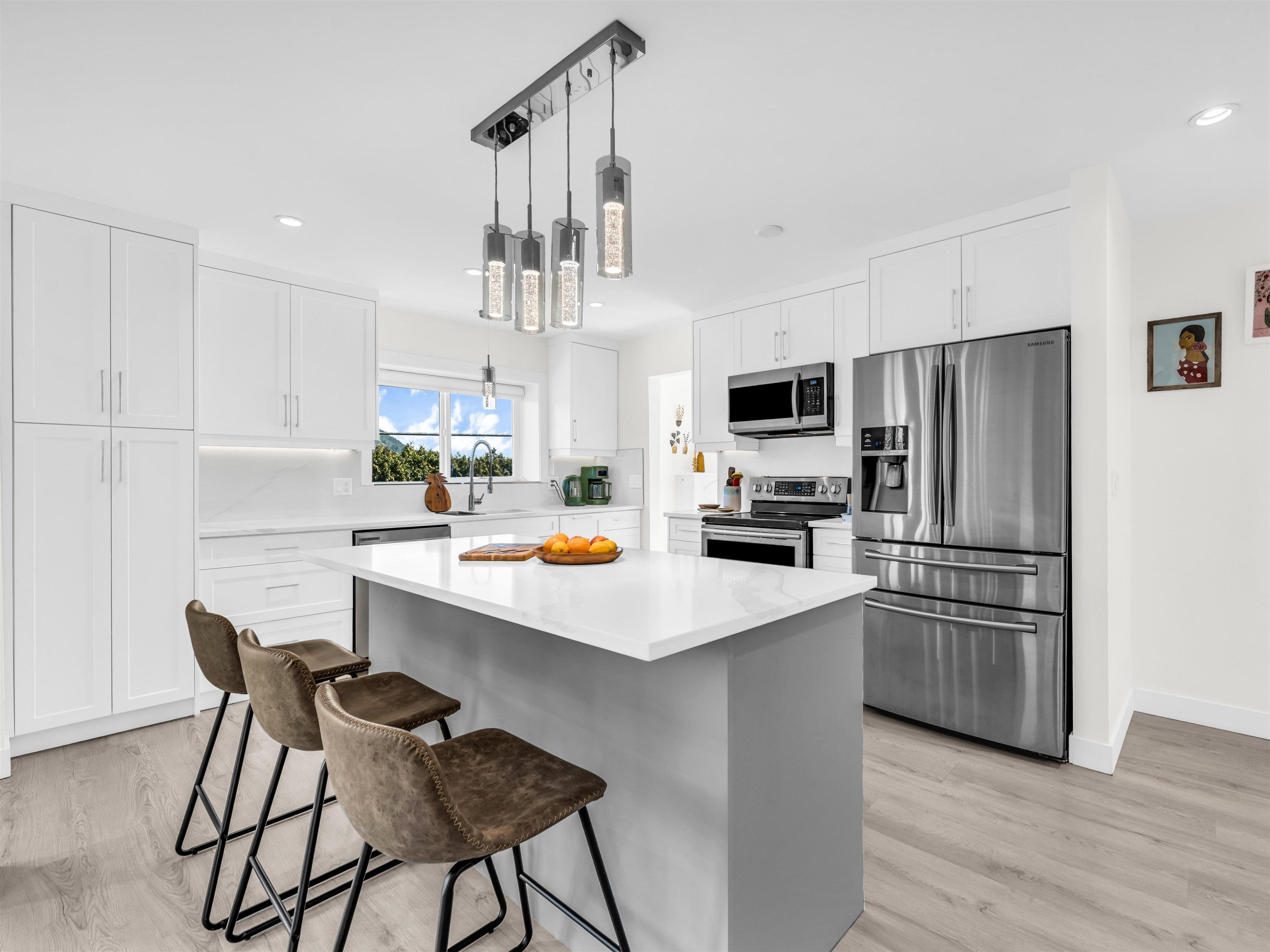 4254 Caddy Road, North Vancouver, BC