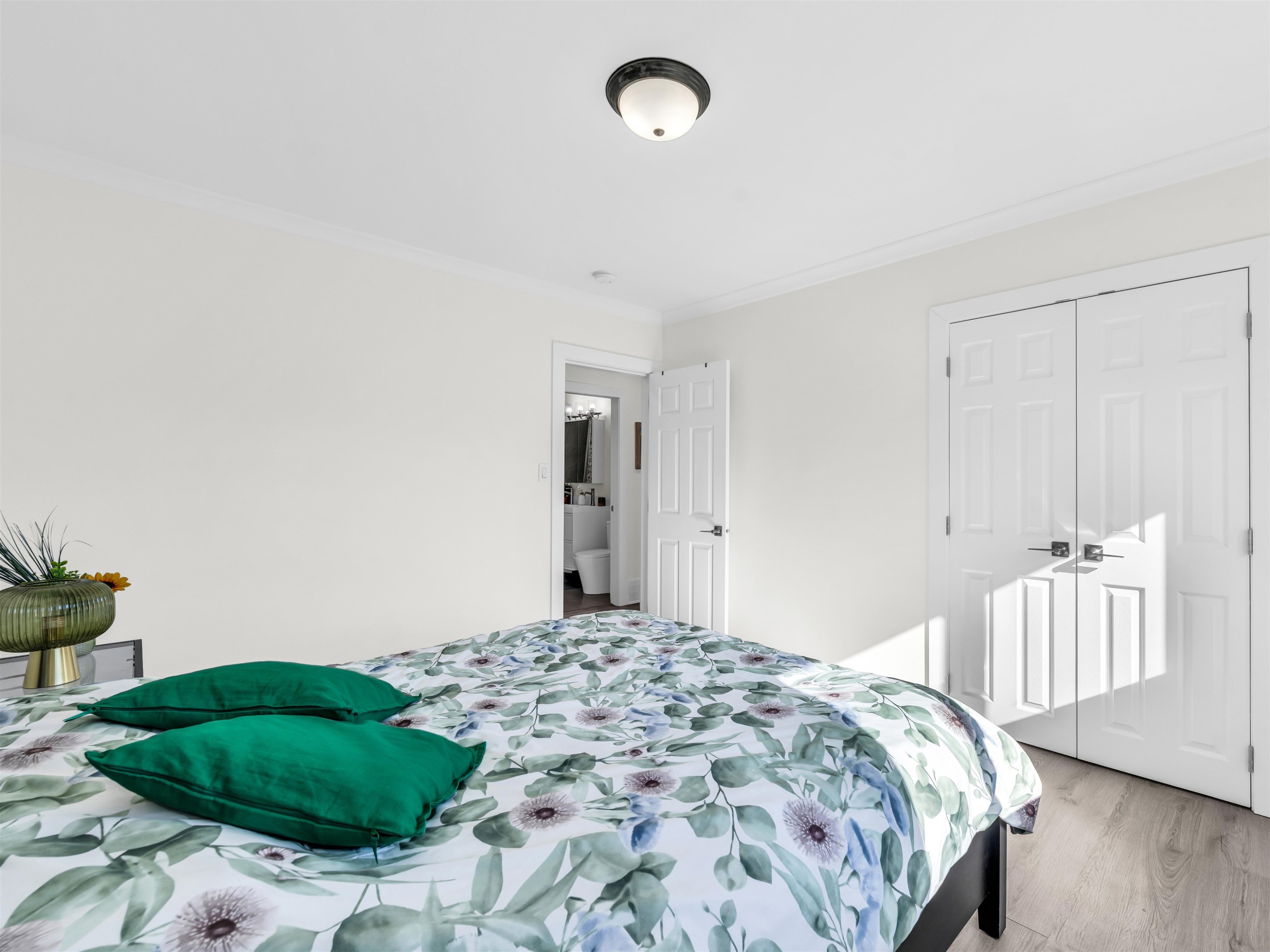 4254 Caddy Road, North Vancouver, BC