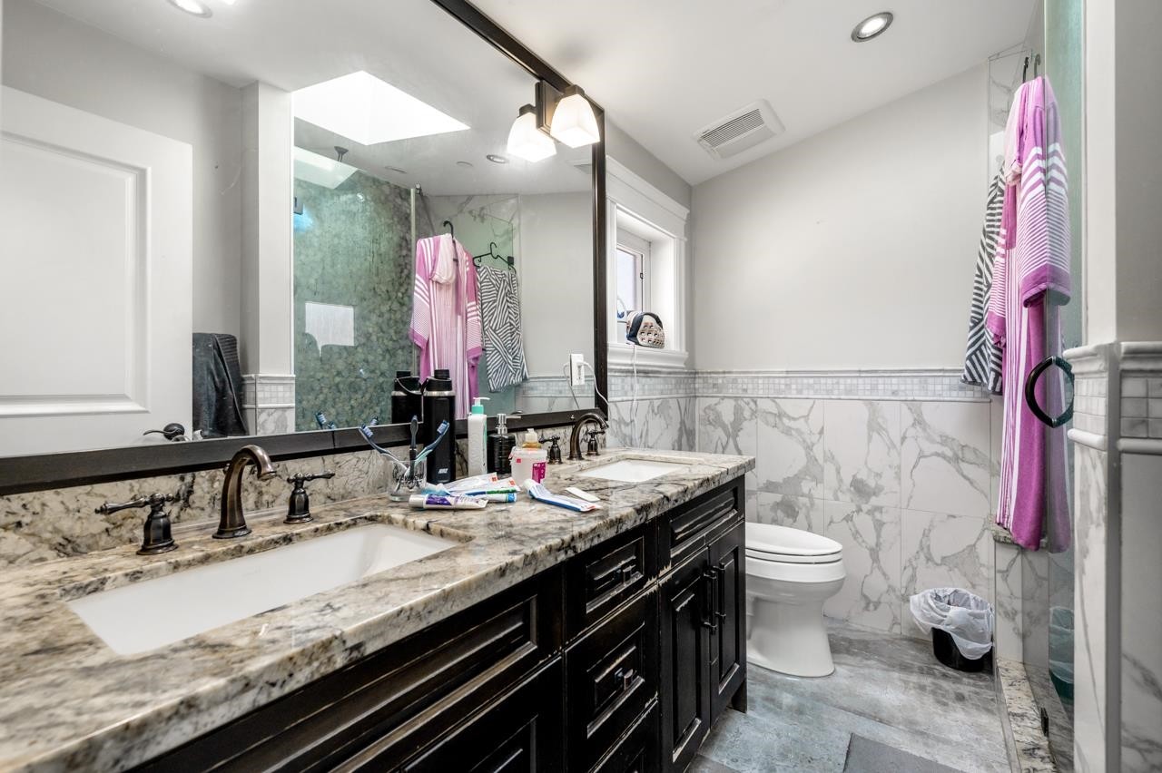 1441 49Th Avenue W, Vancouver, BC