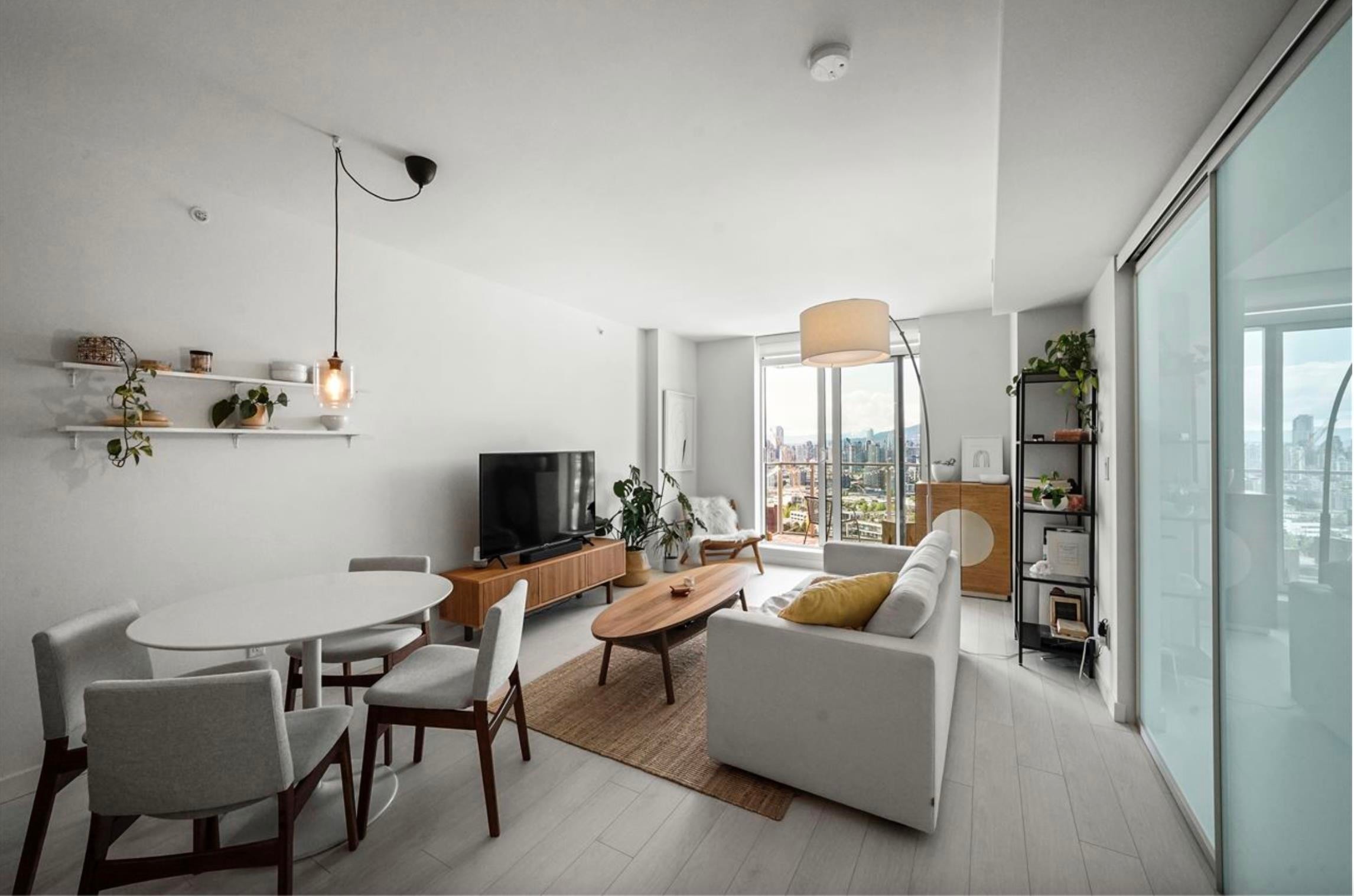 1911-285 10Th Avenue E, Vancouver, BC