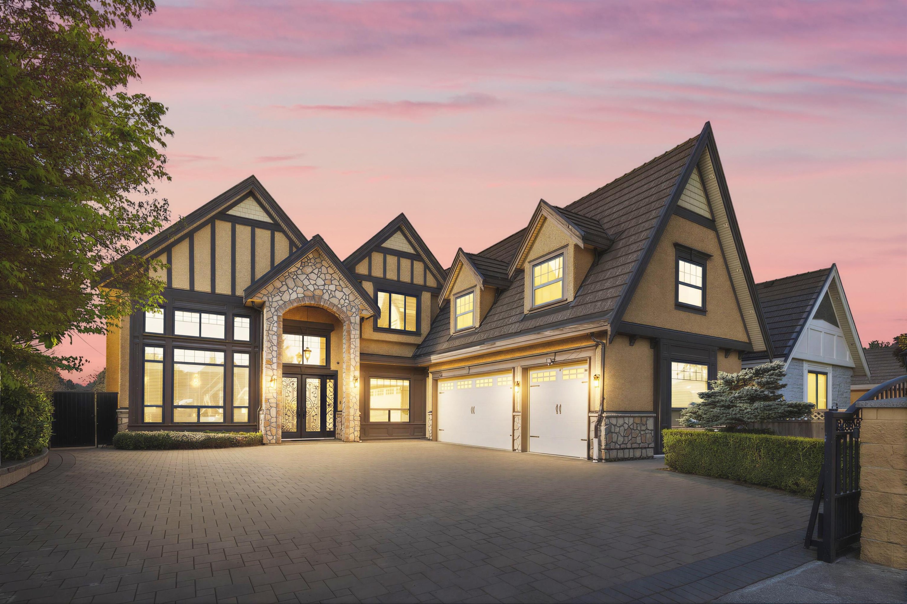 9760 Saunders Road, Richmond, BC