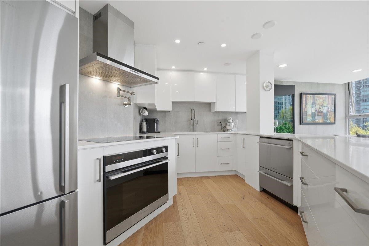 603-1009 Expo Boulevard, Vancouver, BC