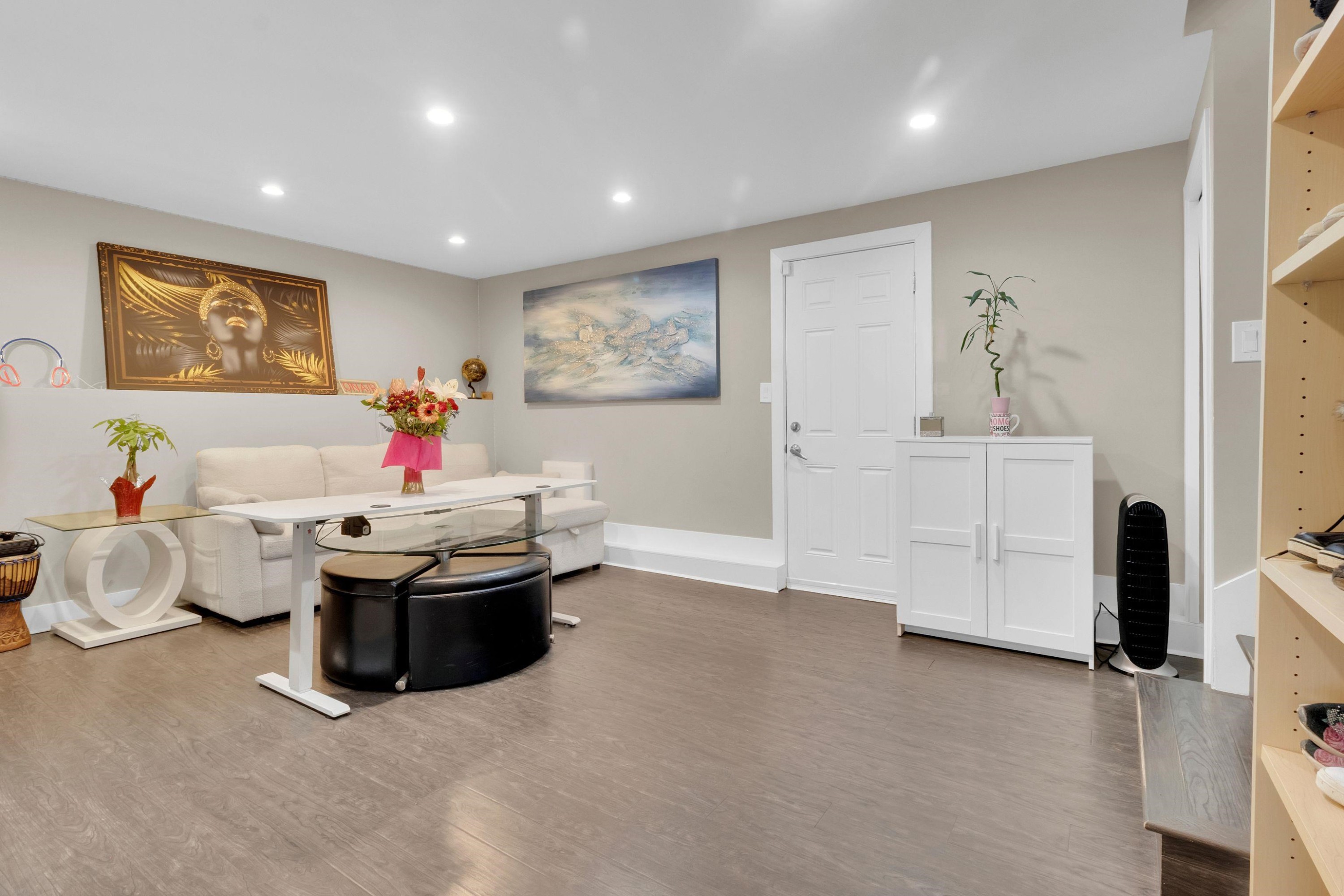 3054 Daybreak Avenue, Coquitlam, BC