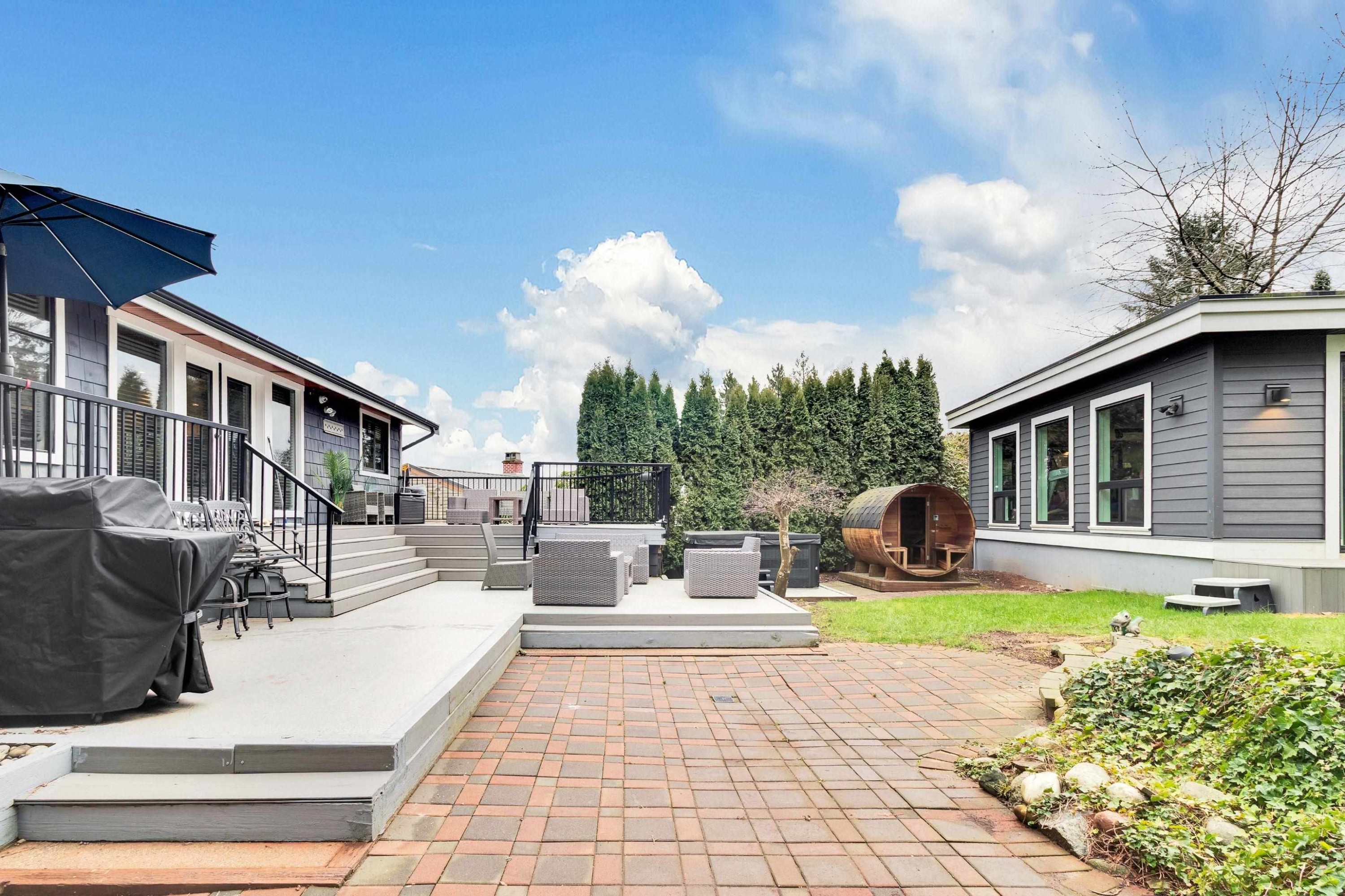 3054 Daybreak Avenue, Coquitlam, BC