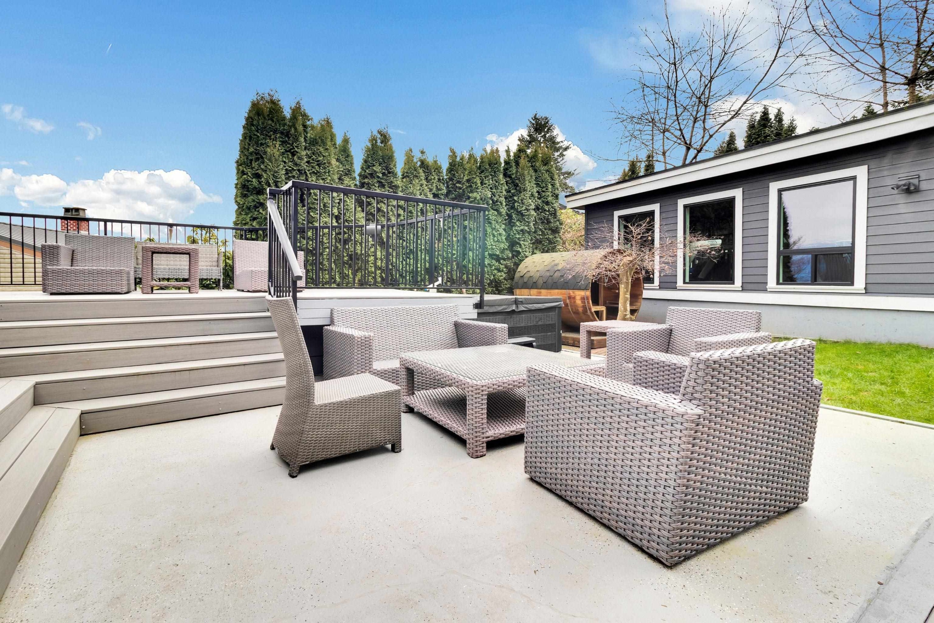 3054 Daybreak Avenue, Coquitlam, BC