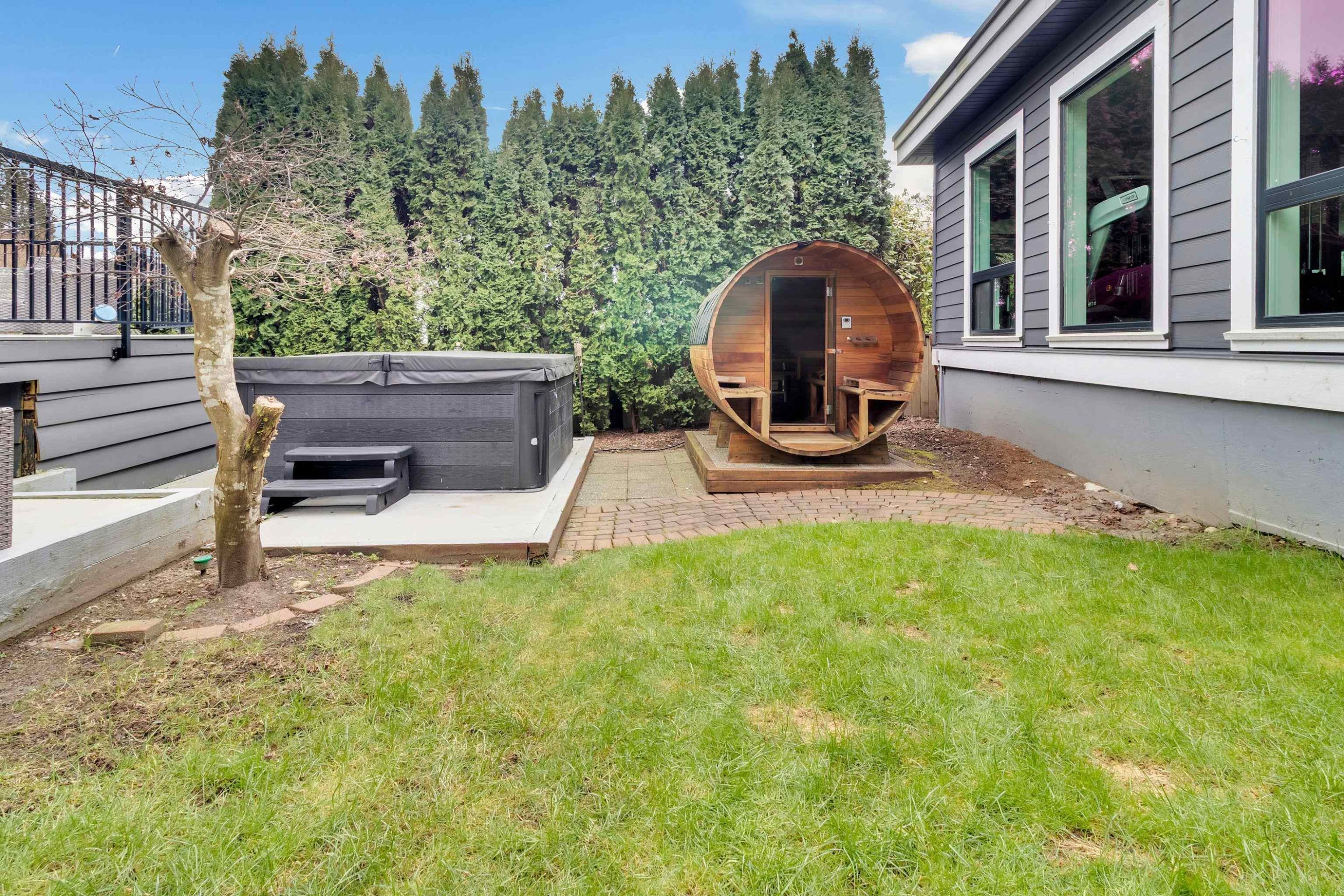 3054 Daybreak Avenue, Coquitlam, BC