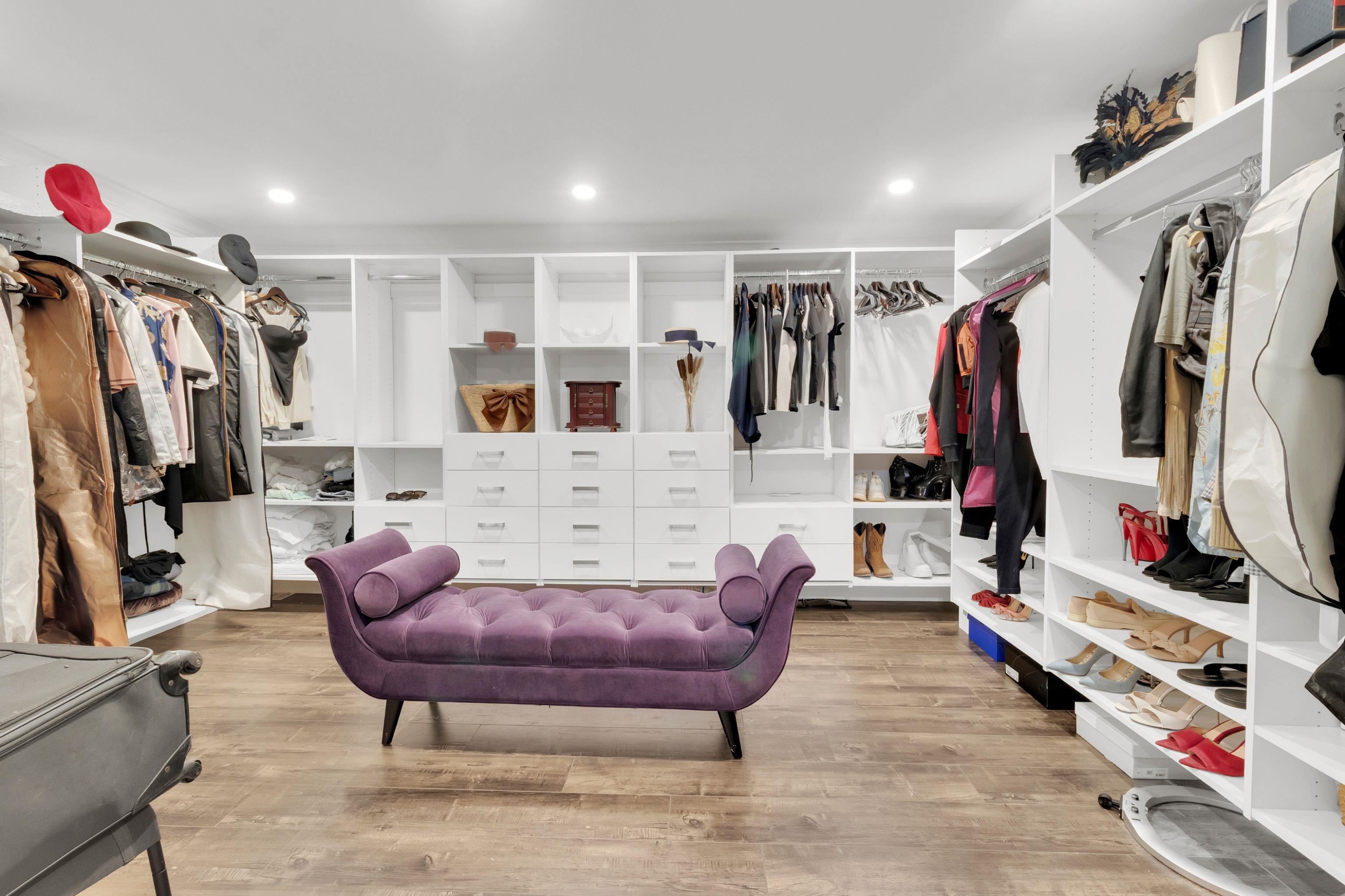 3054 Daybreak Avenue, Coquitlam, BC