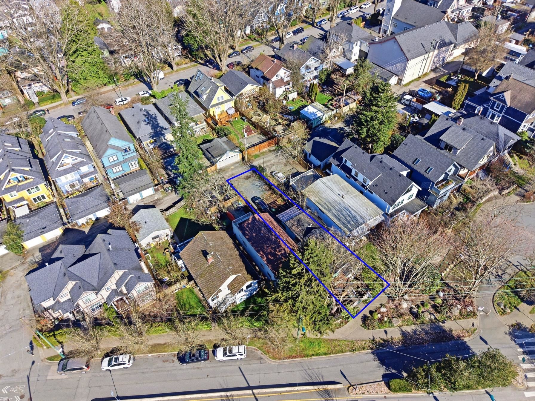 1757 8Th Avenue E, Vancouver, BC