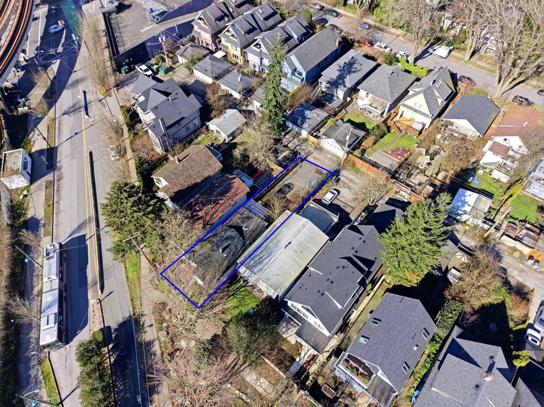 1757 8Th Avenue E, Vancouver, BC