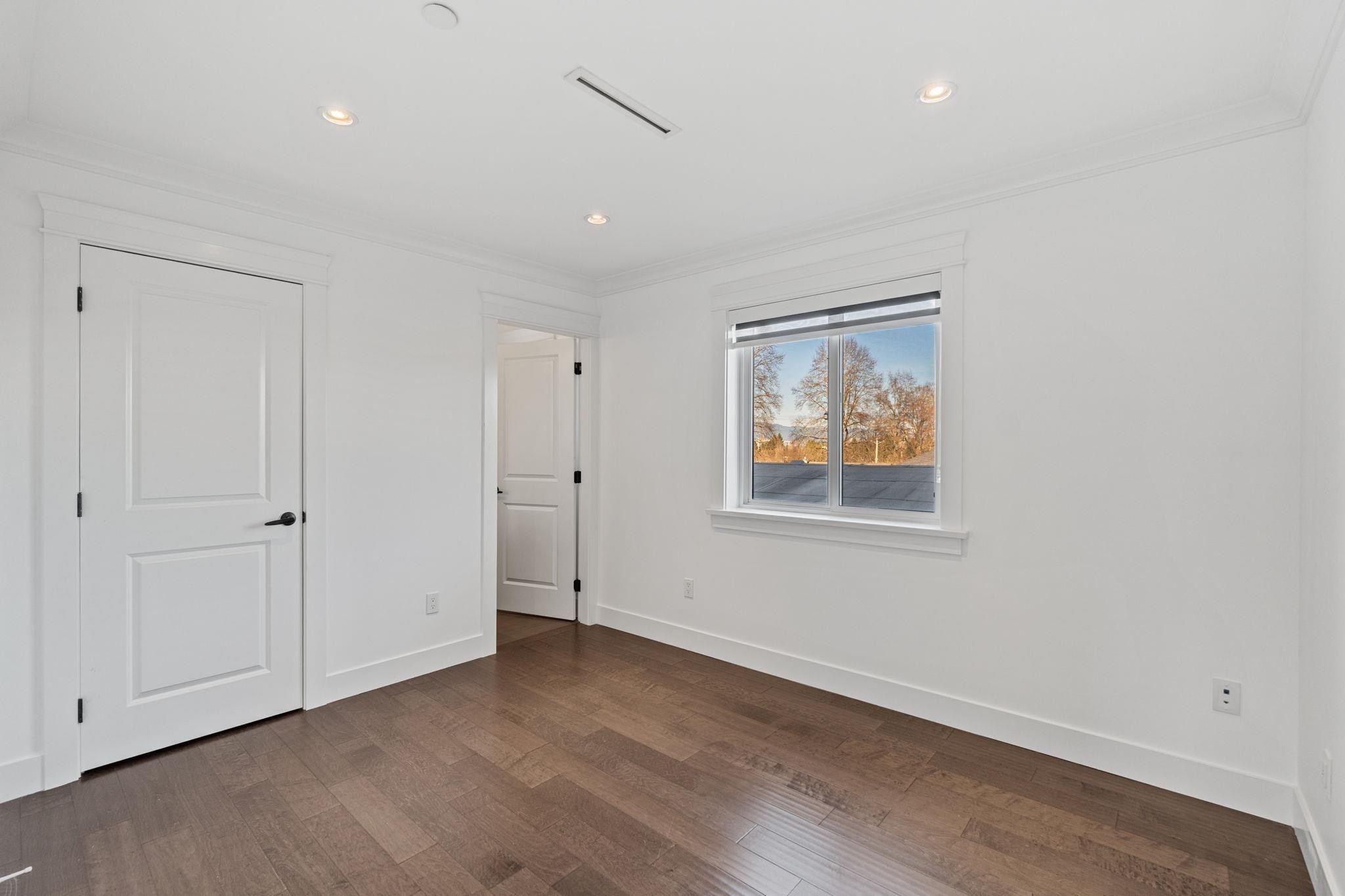 831 King Edward Avenue E, Vancouver, BC