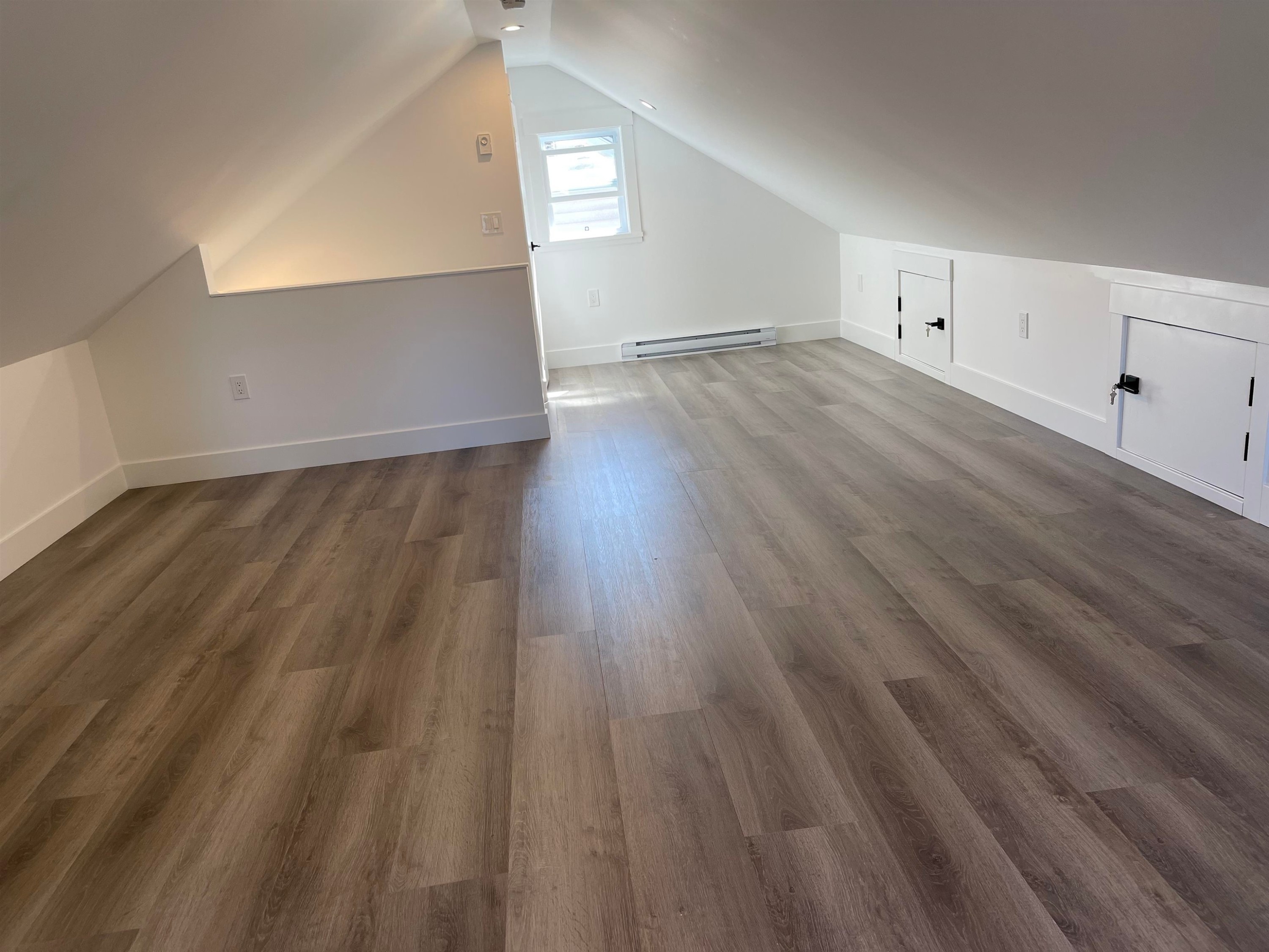 500 Douglas Crescent, Richmond, BC