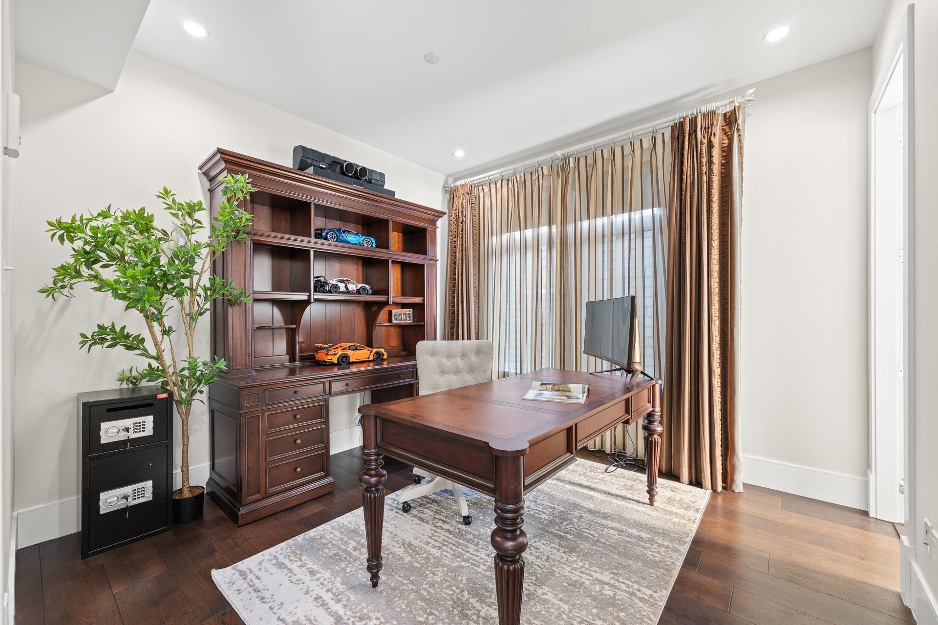 3253 21St Avenue W, Vancouver, BC