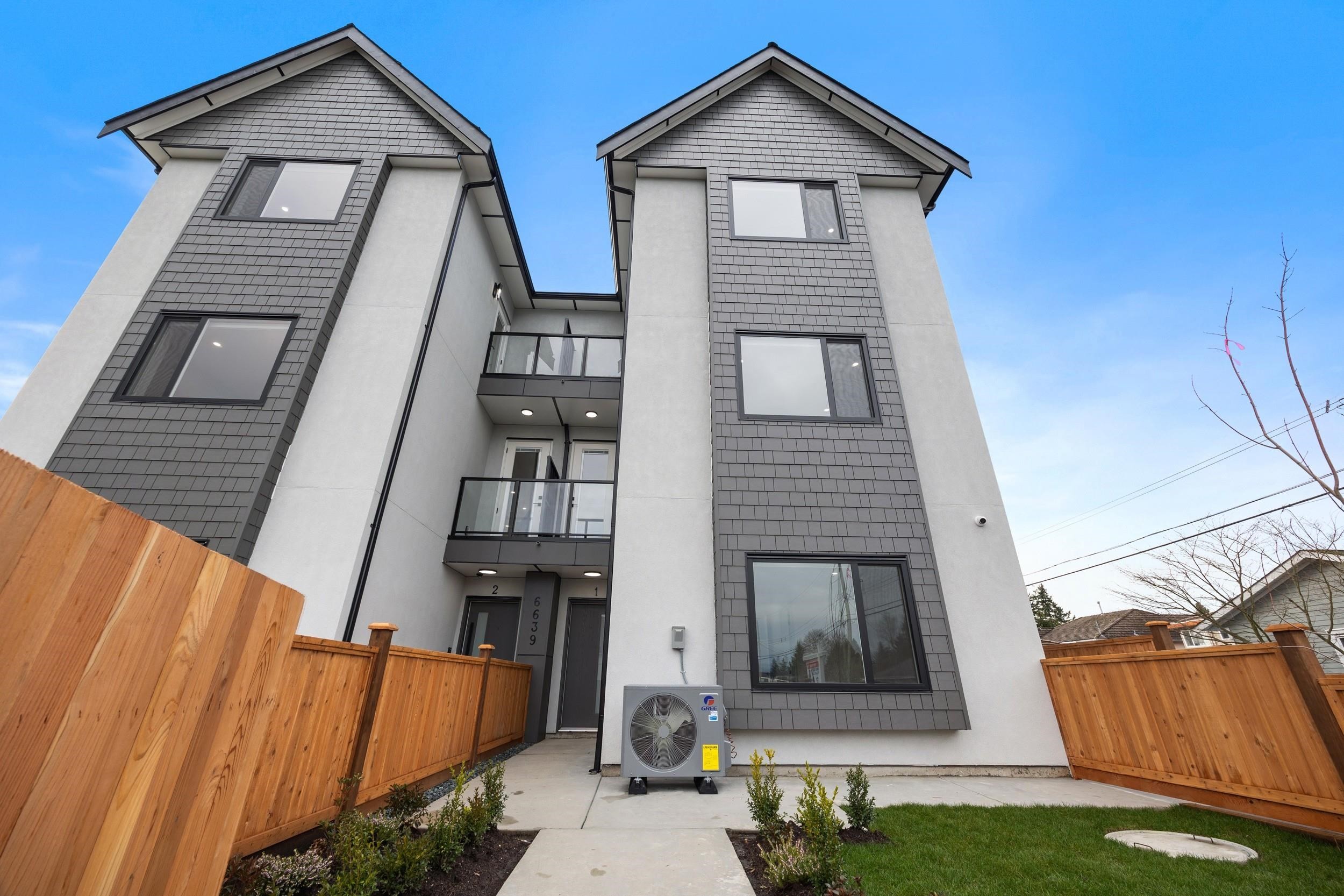 1-6639 Acacia Avenue, Burnaby, BC