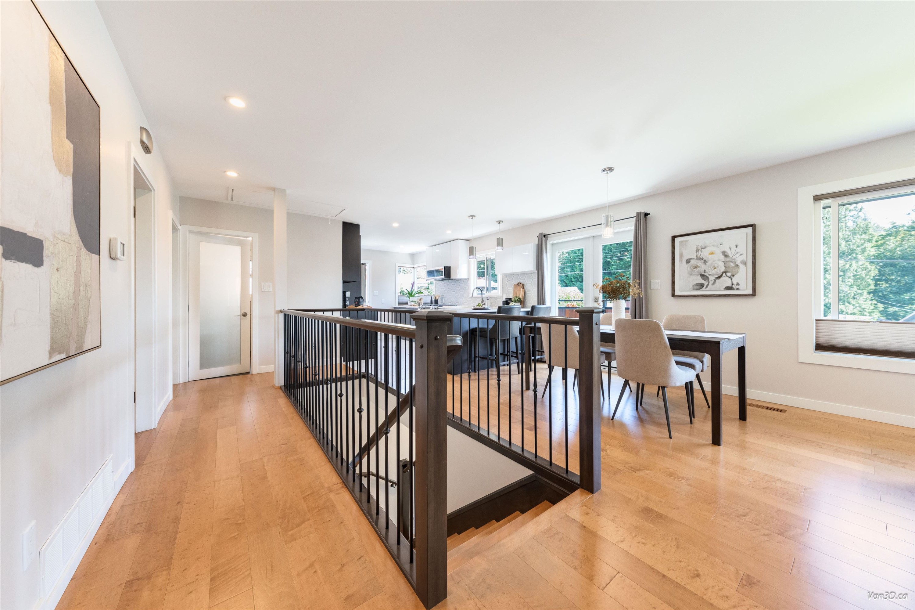 949 Hartford Place, North Vancouver, BC