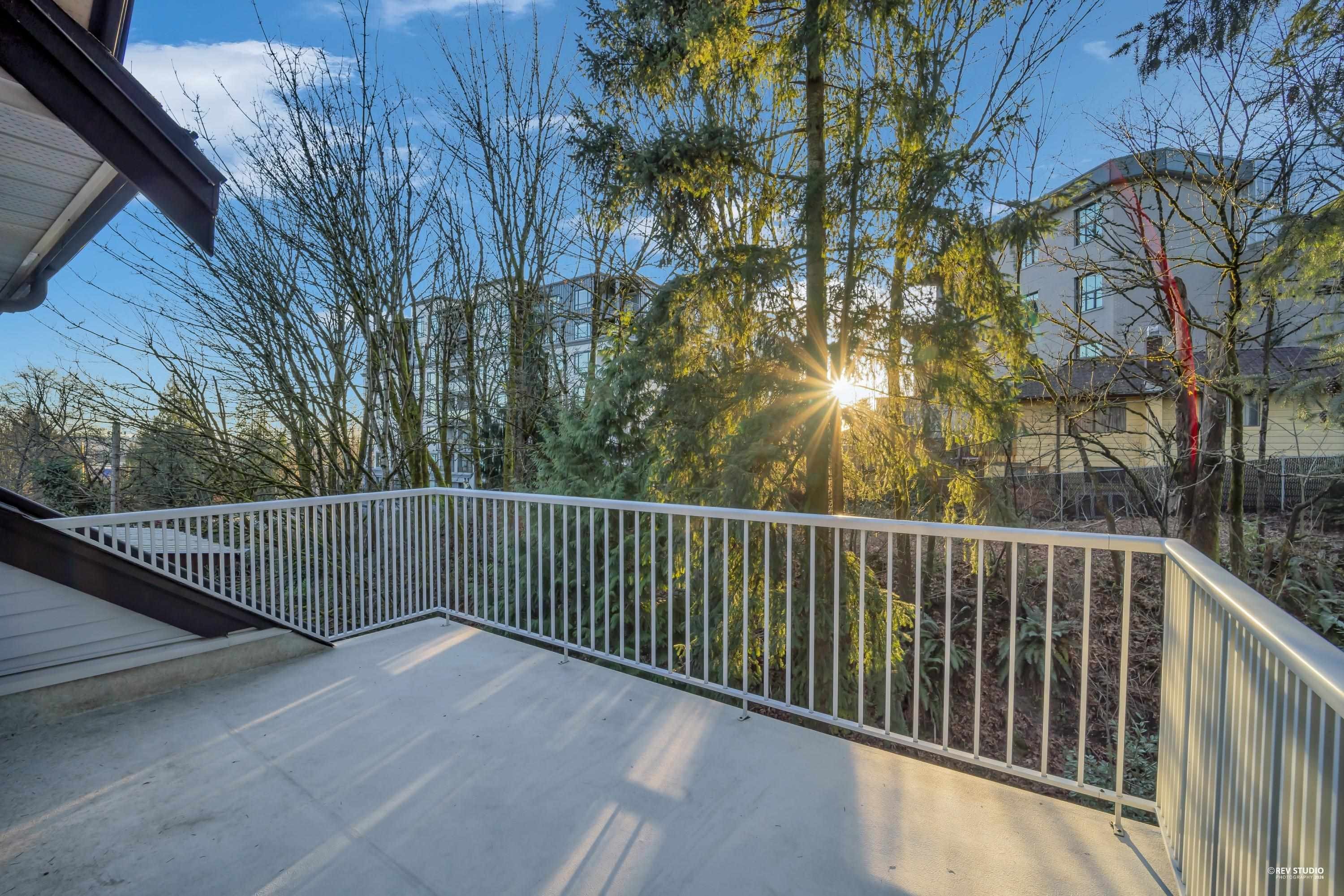 210 Nelson Street, Coquitlam, BC