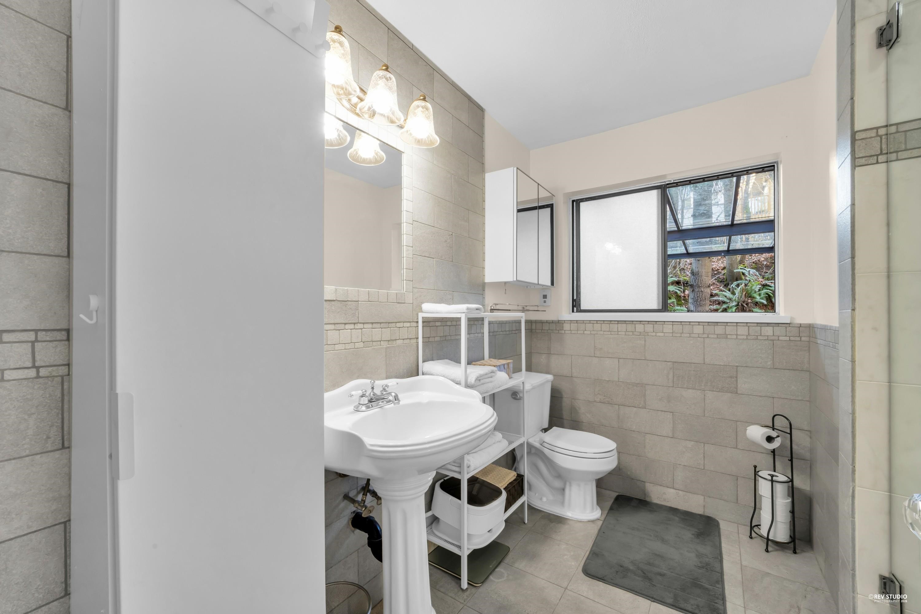 210 Nelson Street, Coquitlam, BC
