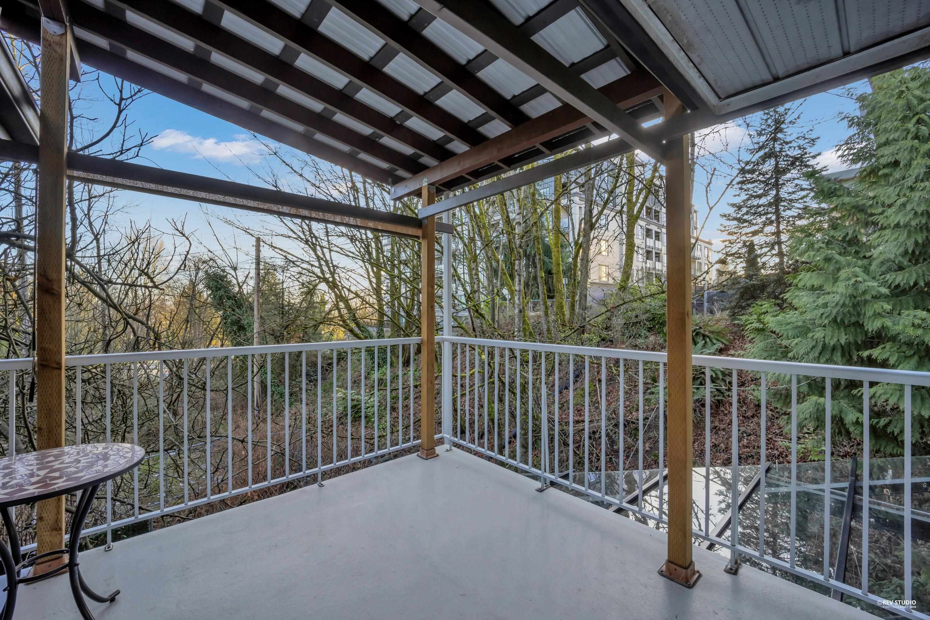 210 Nelson Street, Coquitlam, BC