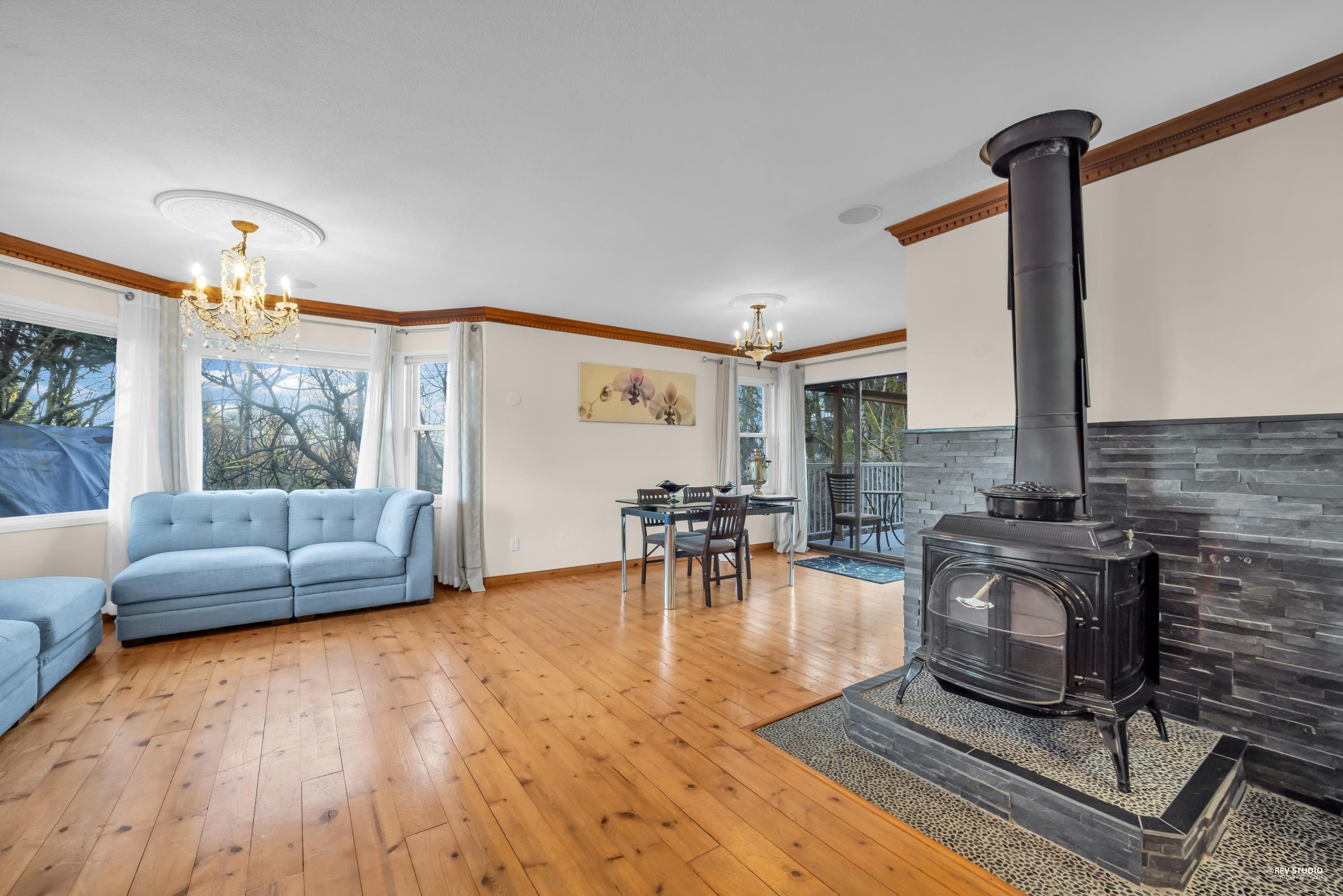 210 Nelson Street, Coquitlam, BC