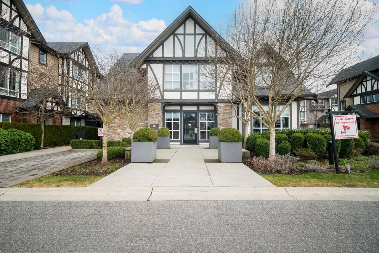 108-10388 No. 2 Road, Richmond, BC
