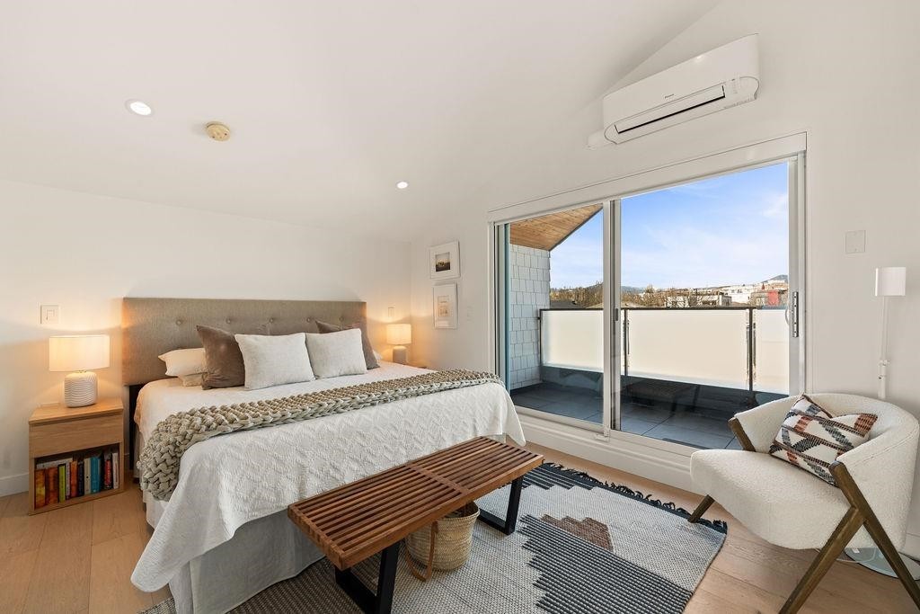 529 17Th Avenue E, Vancouver, BC