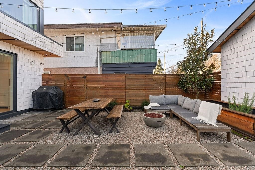 529 17Th Avenue E, Vancouver, BC