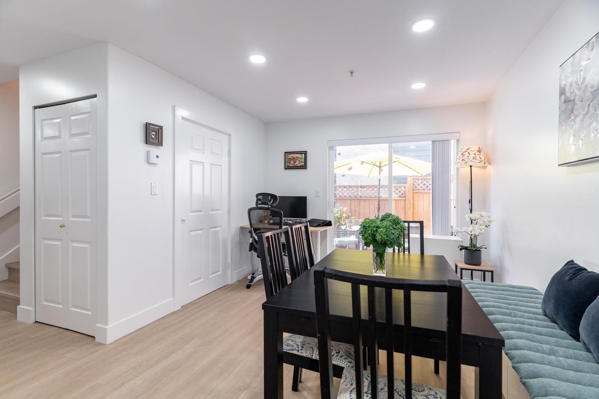 2-1233 16Th Street W, North Vancouver, BC