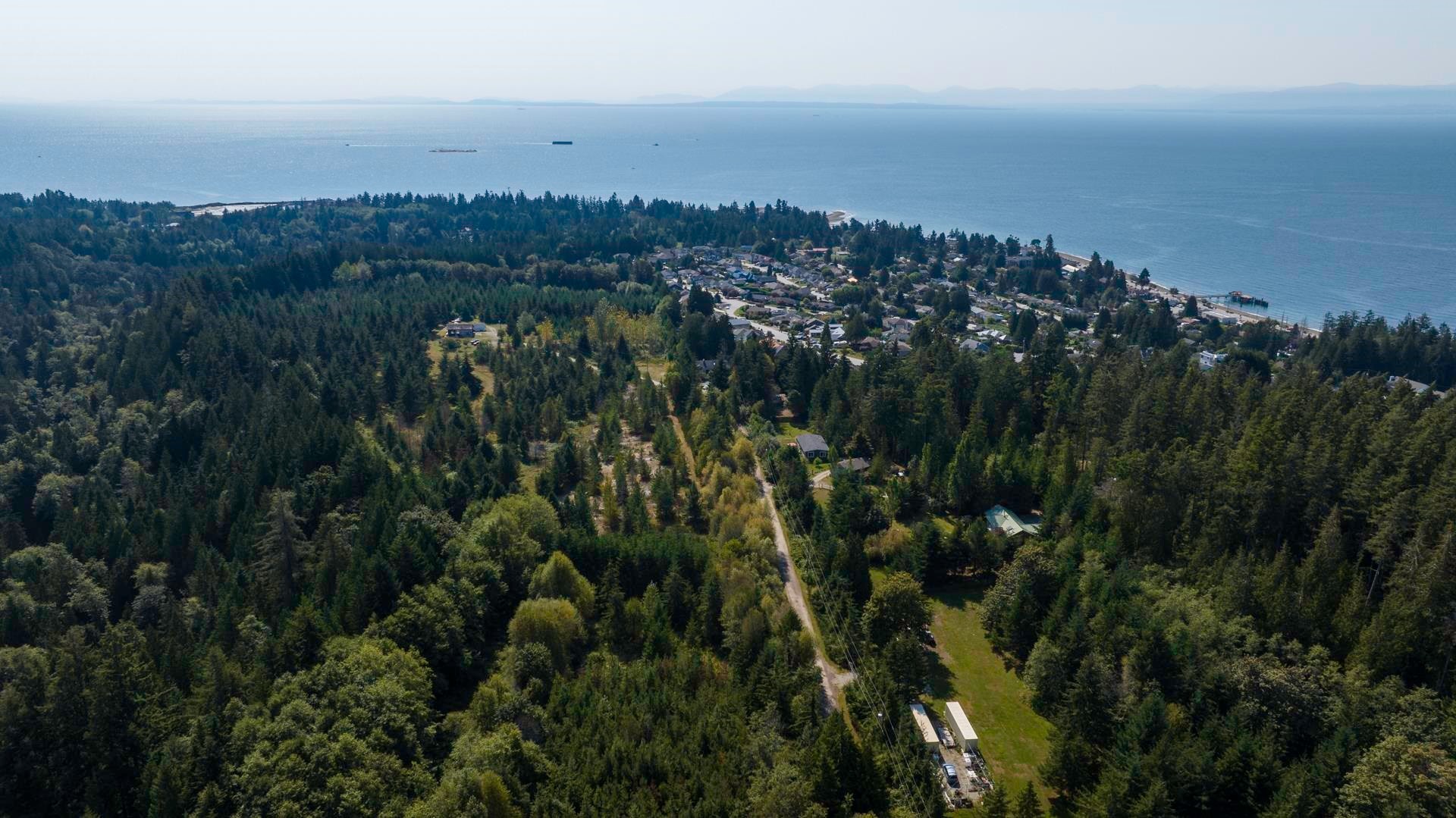 4860 Skylark Road, Sechelt, BC