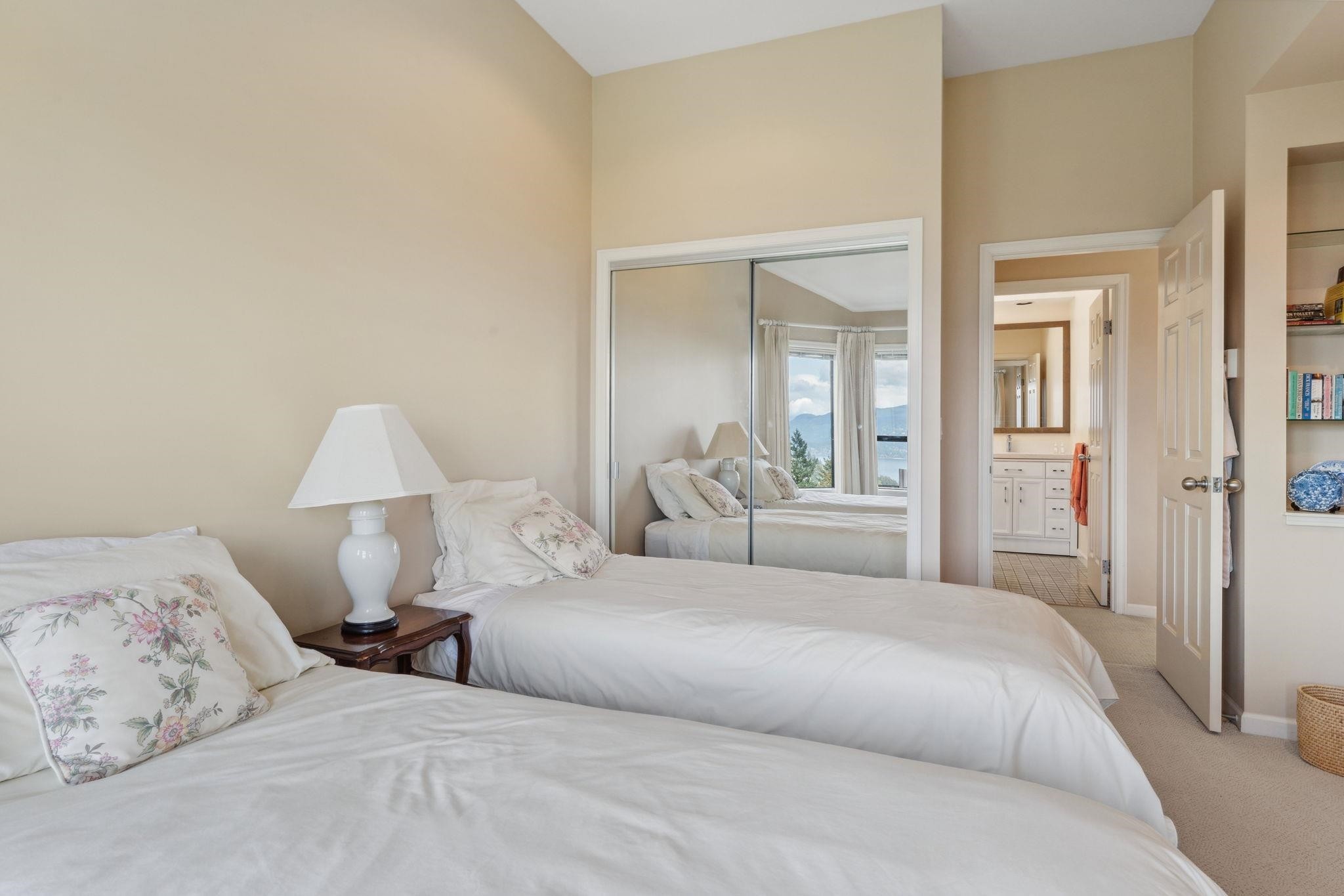 5207 Aspen Drive, West Vancouver, BC