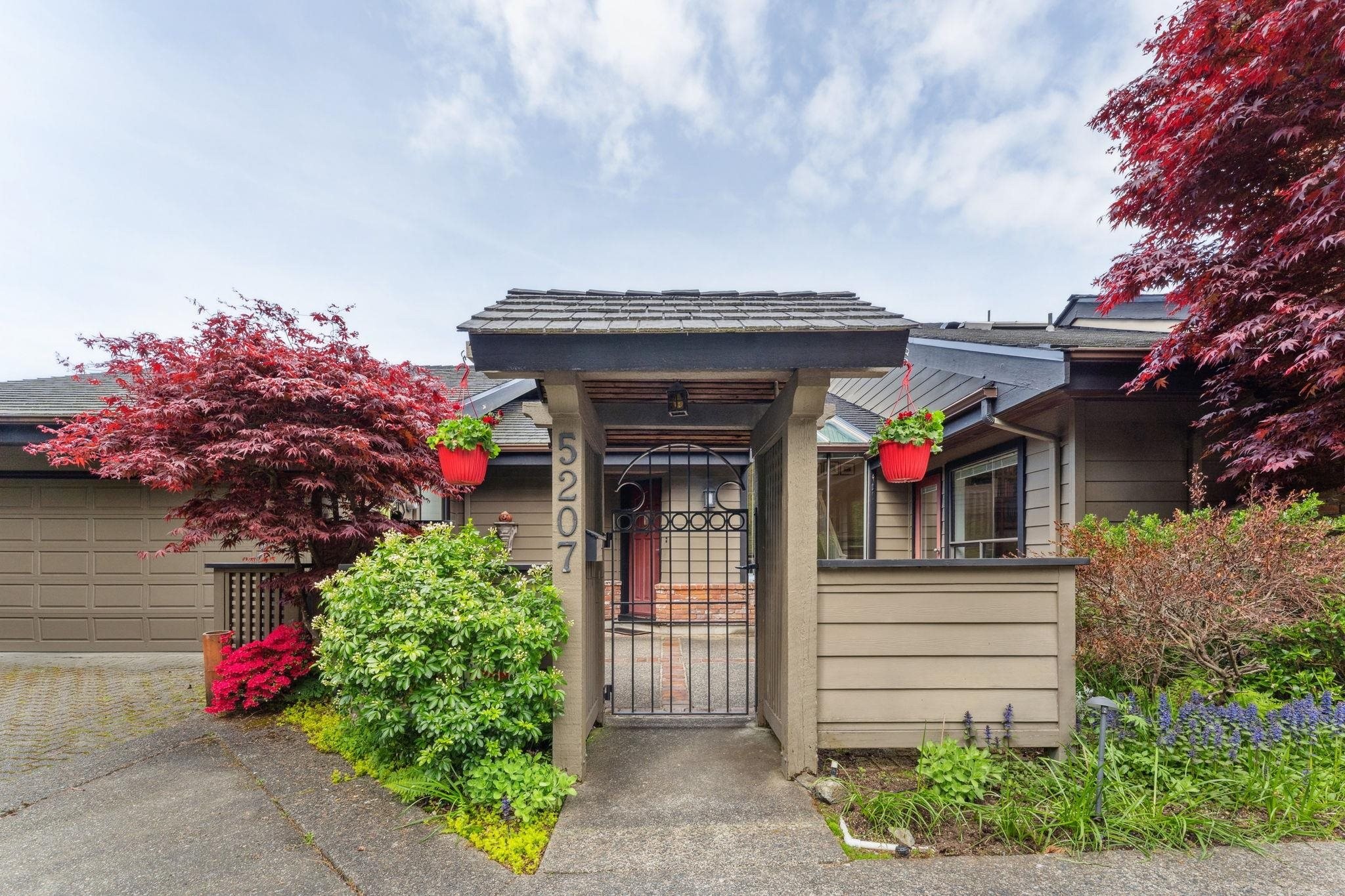 5207 Aspen Drive, West Vancouver, BC