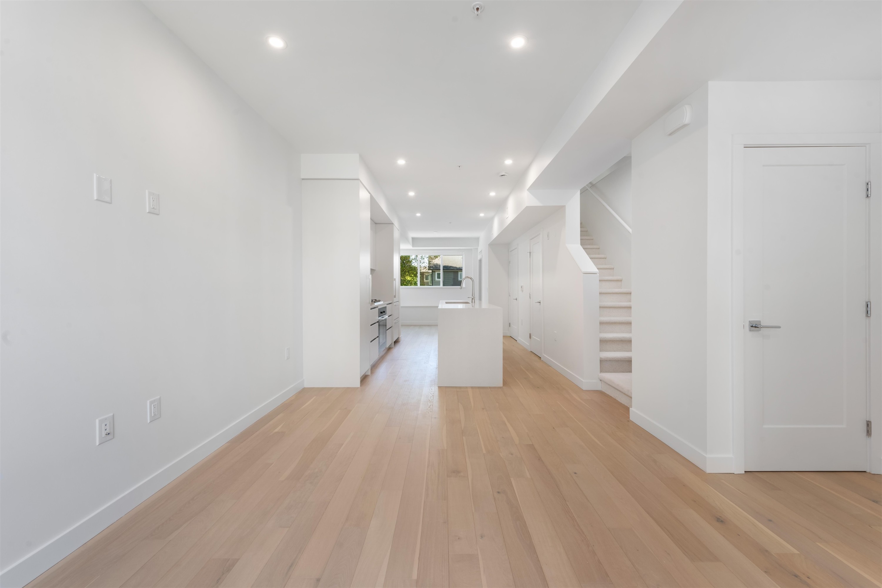 873 33Rd Avenue W, Vancouver, BC