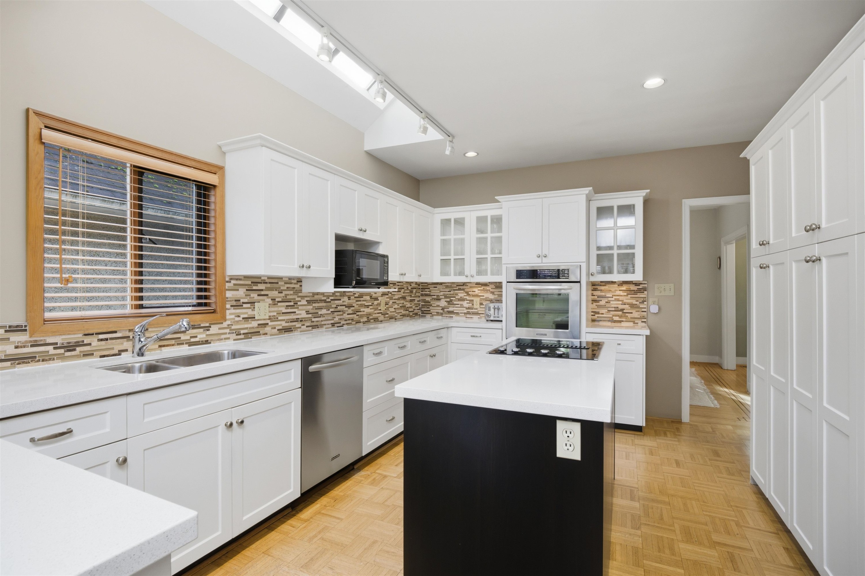 2865 30Th Avenue W, Vancouver, BC