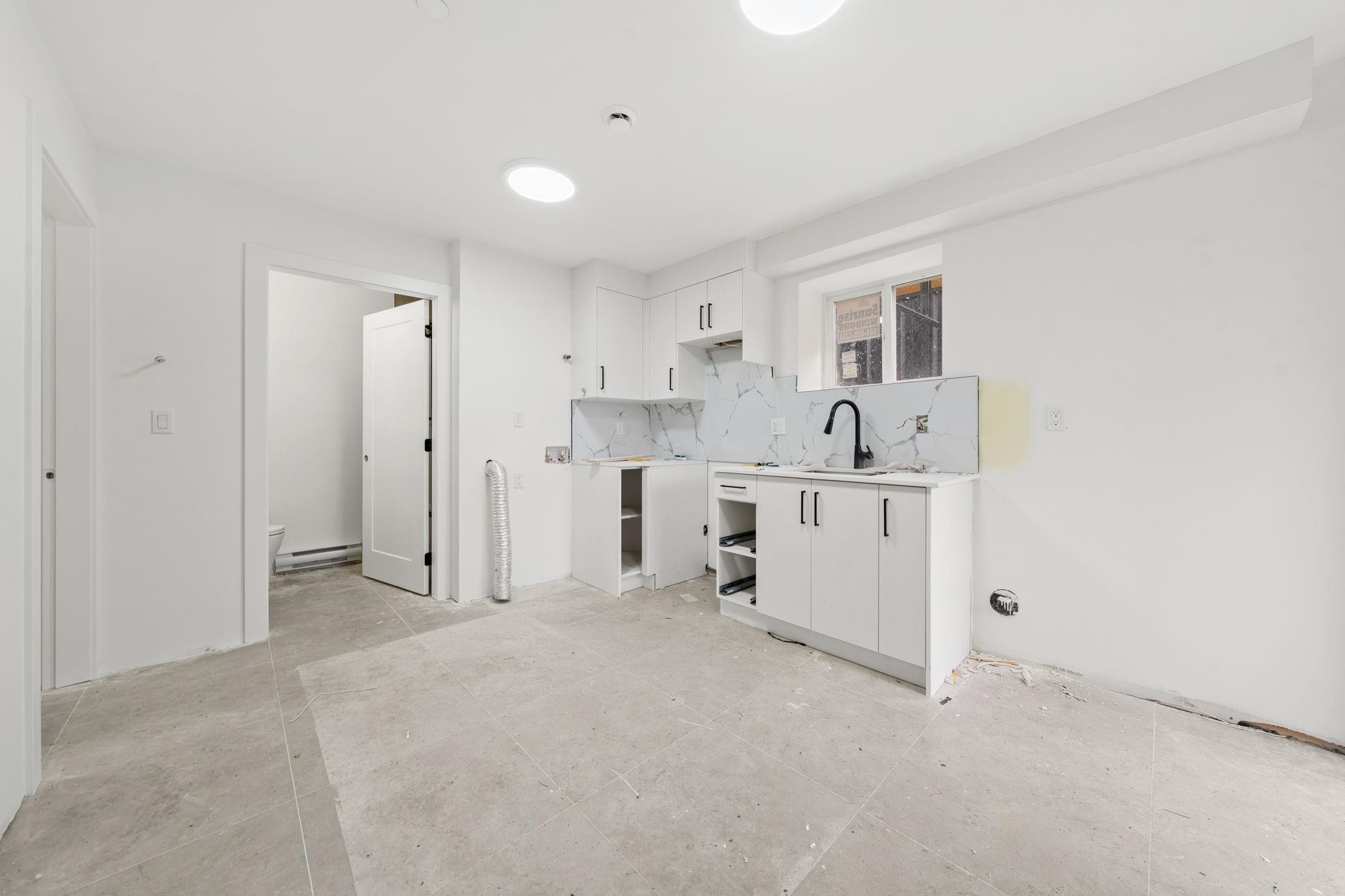 279 48Th Avenue E, Vancouver, BC