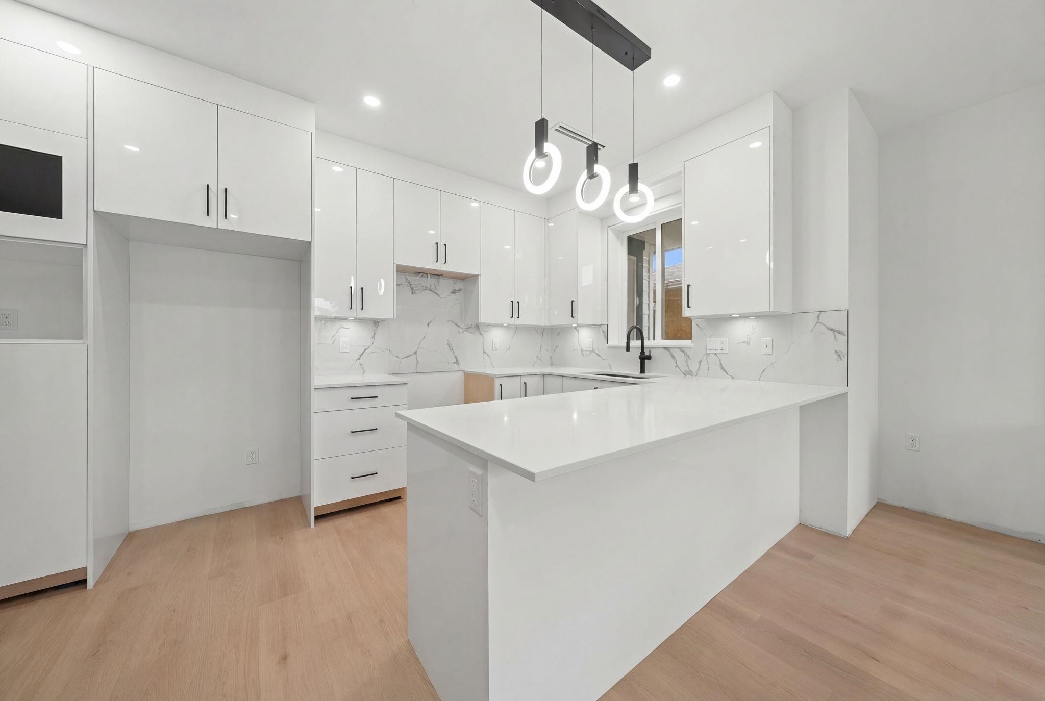 279 48Th Avenue E, Vancouver, BC