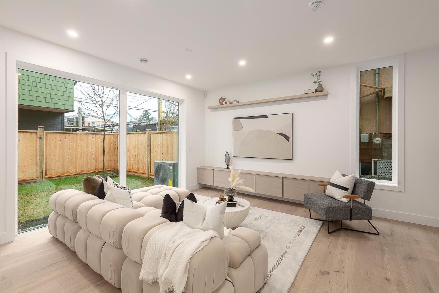 462 17Th Avenue E, Vancouver, BC