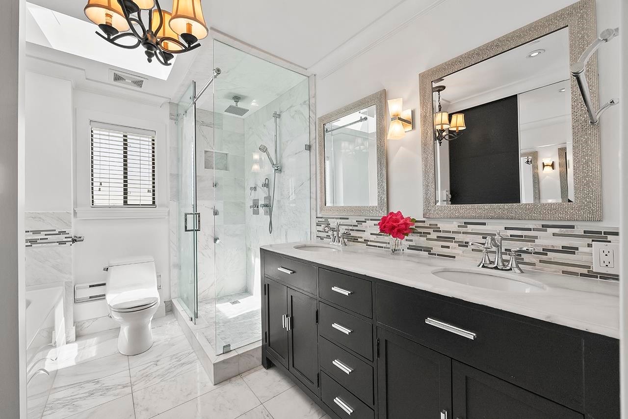 3558 32Nd Avenue W, Vancouver, BC